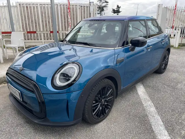 MINI Cooper Mini IV F55 2021 5p 5p 1.5 Camden auto