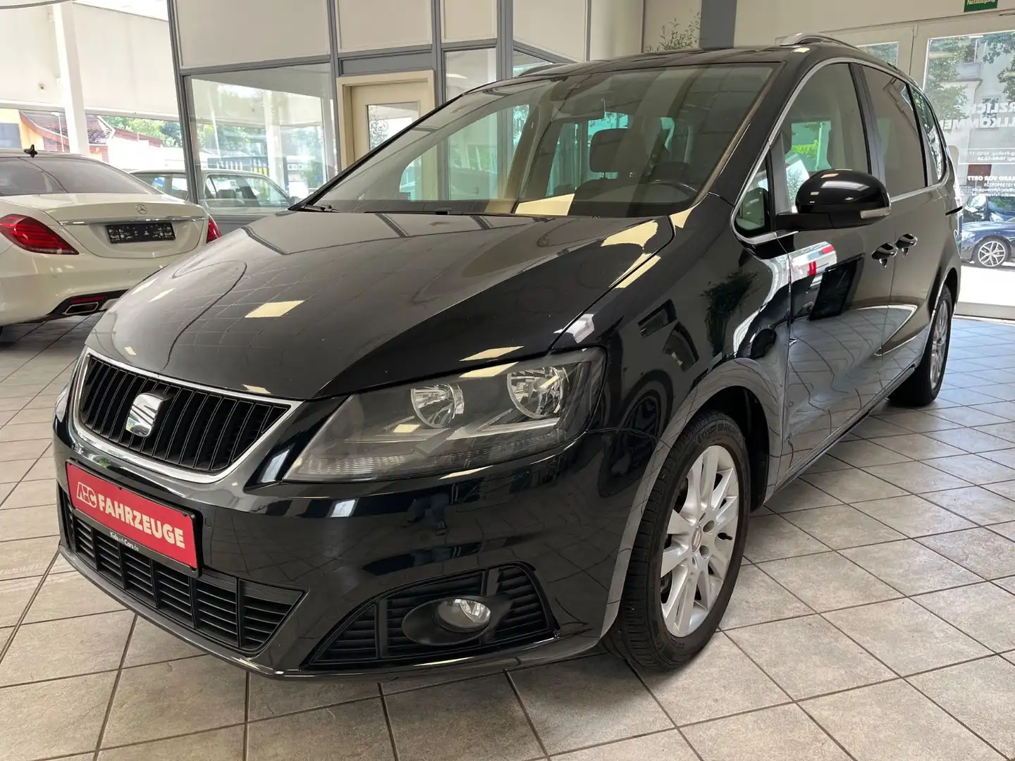 SEAT Alhambra 2.0 TDI Style DSG / 7-Sitzer / TÜV NEU Schwarz - 2