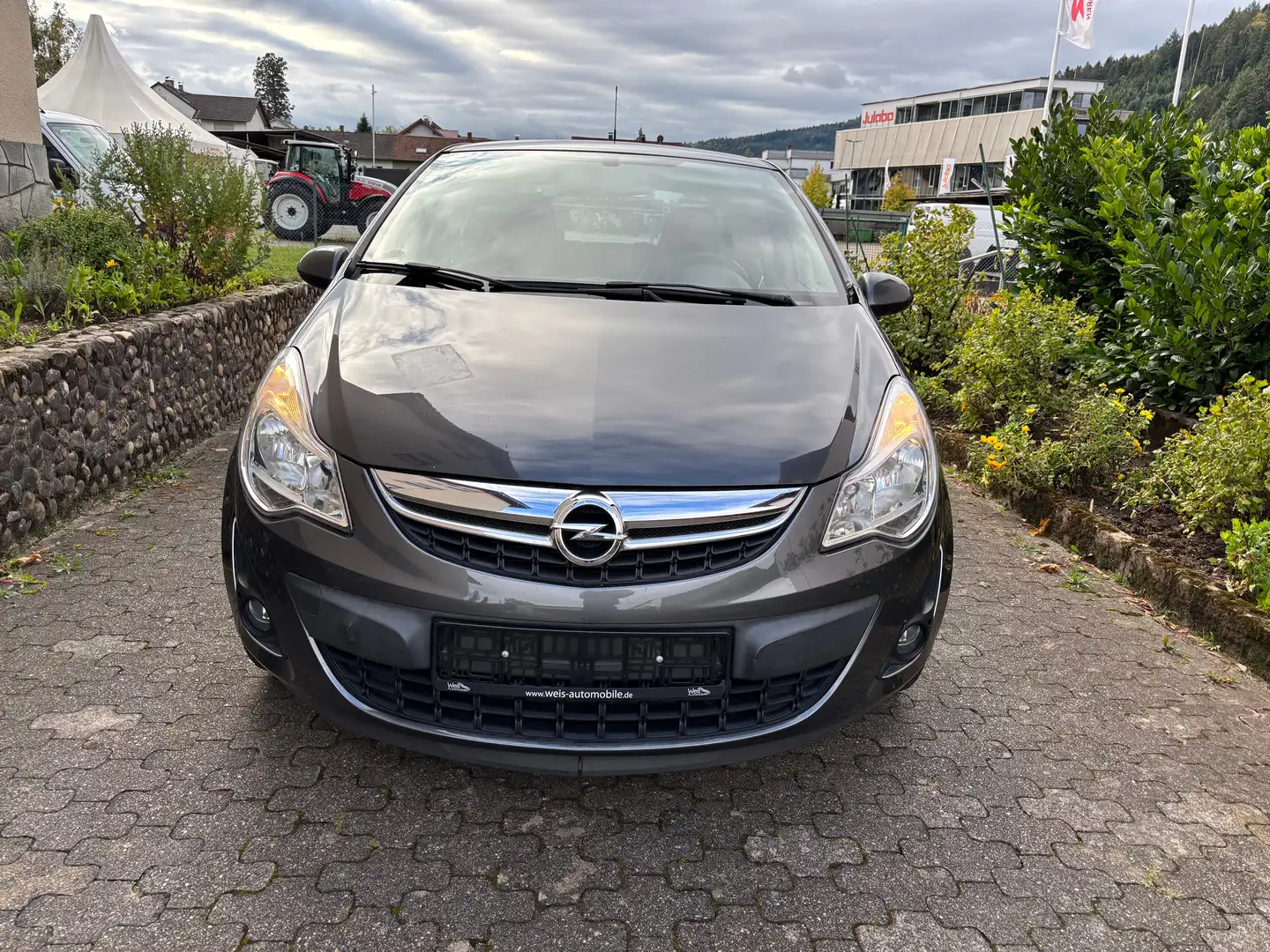 Opel Corsa Corsa  5-Türer 1.2 16V ecoFLEX Easytronic Navi Braun - 2