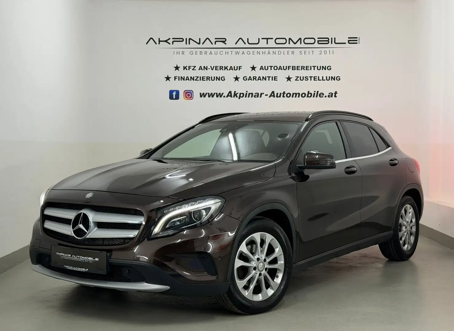 Mercedes-Benz GLA 200 CDI Aut. NAVI - AHK - TOTWINKEL Braun - 1