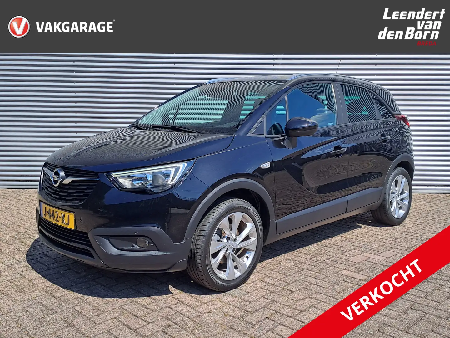Opel Crossland X 1.2 Turbo Innovation | Apple Carplay/Android Auto Zwart - 1