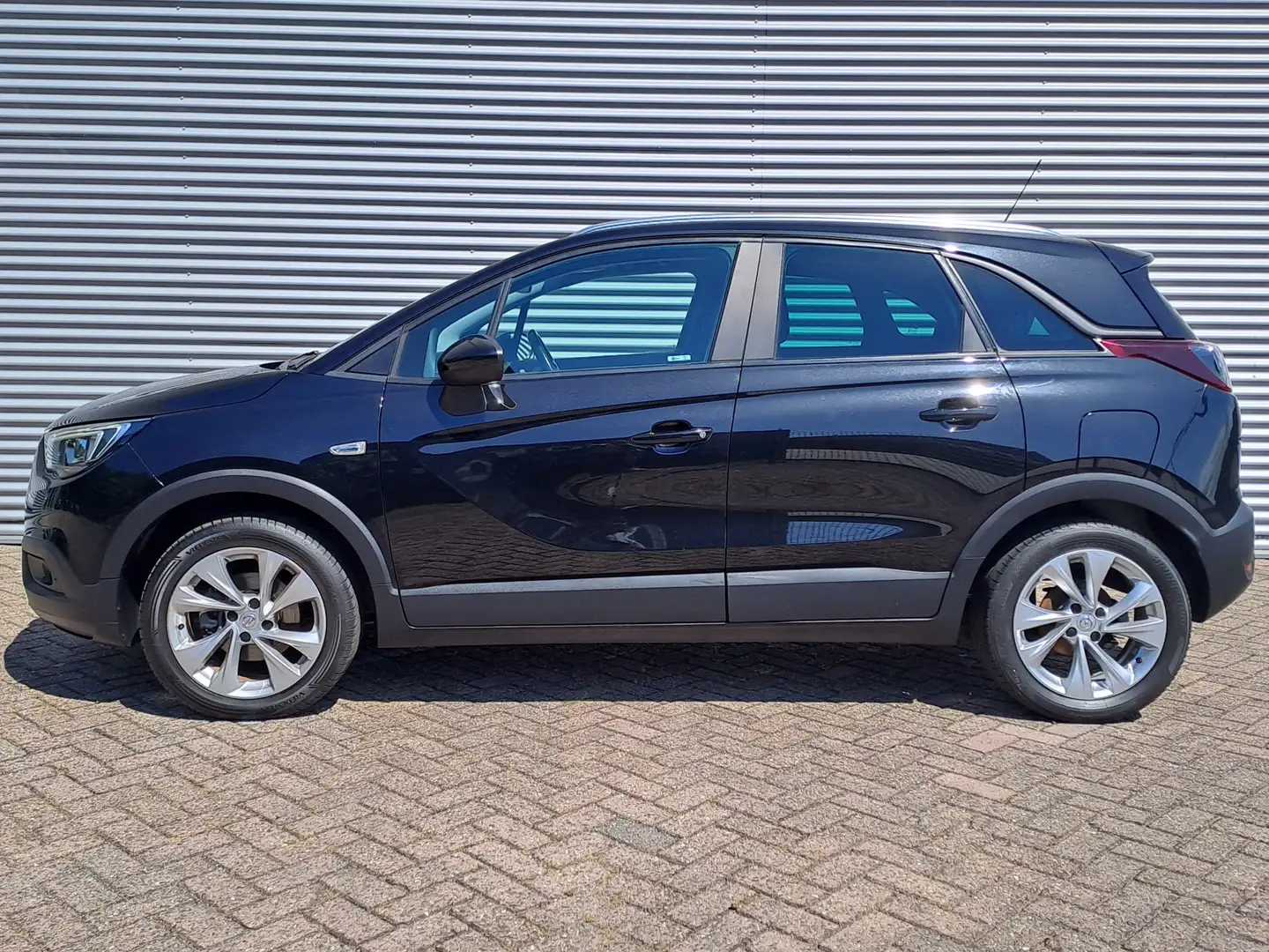 Opel Crossland X 1.2 Turbo Innovation | Apple Carplay/Android Auto Zwart - 2