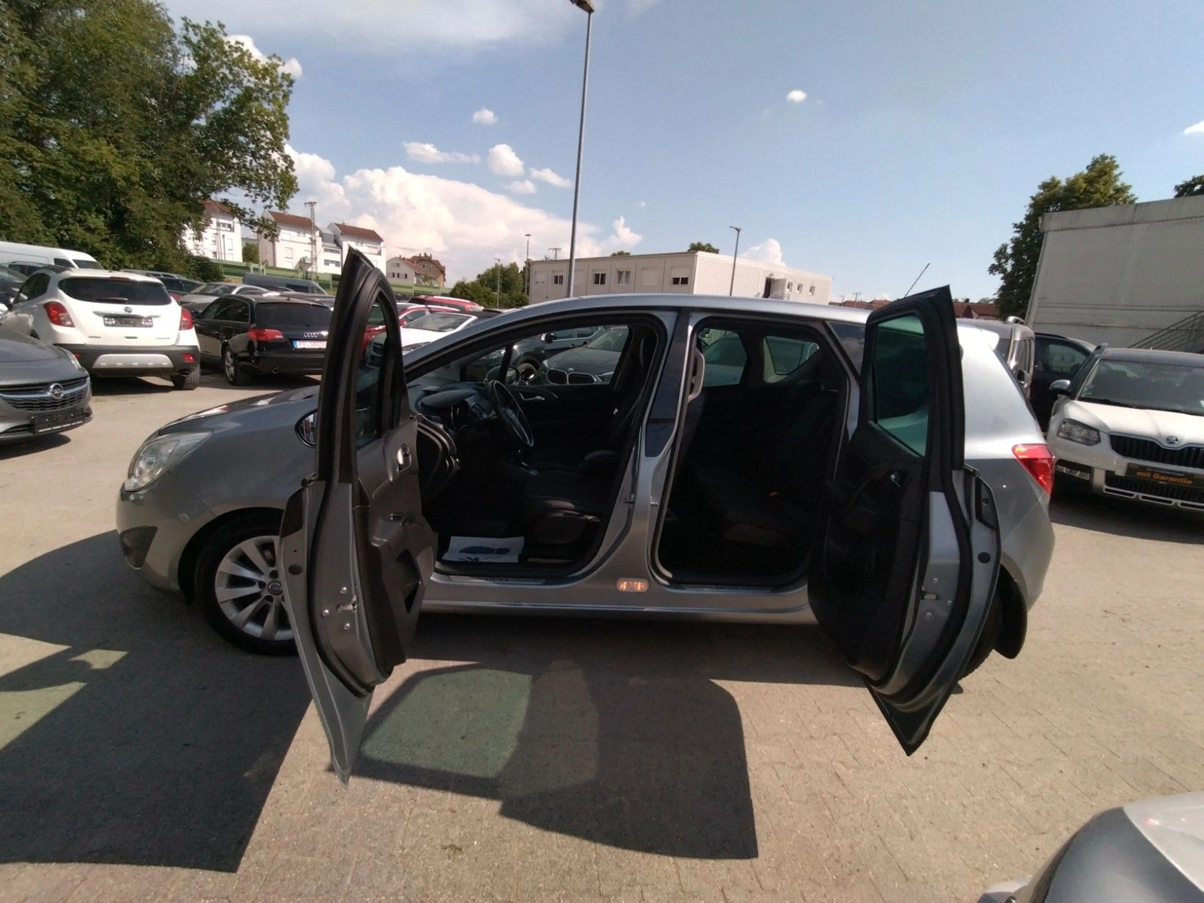Opel Meriva B 150 Jahre Opel+TÜV/NEU+AUTOMATIK+AHK — photo 12