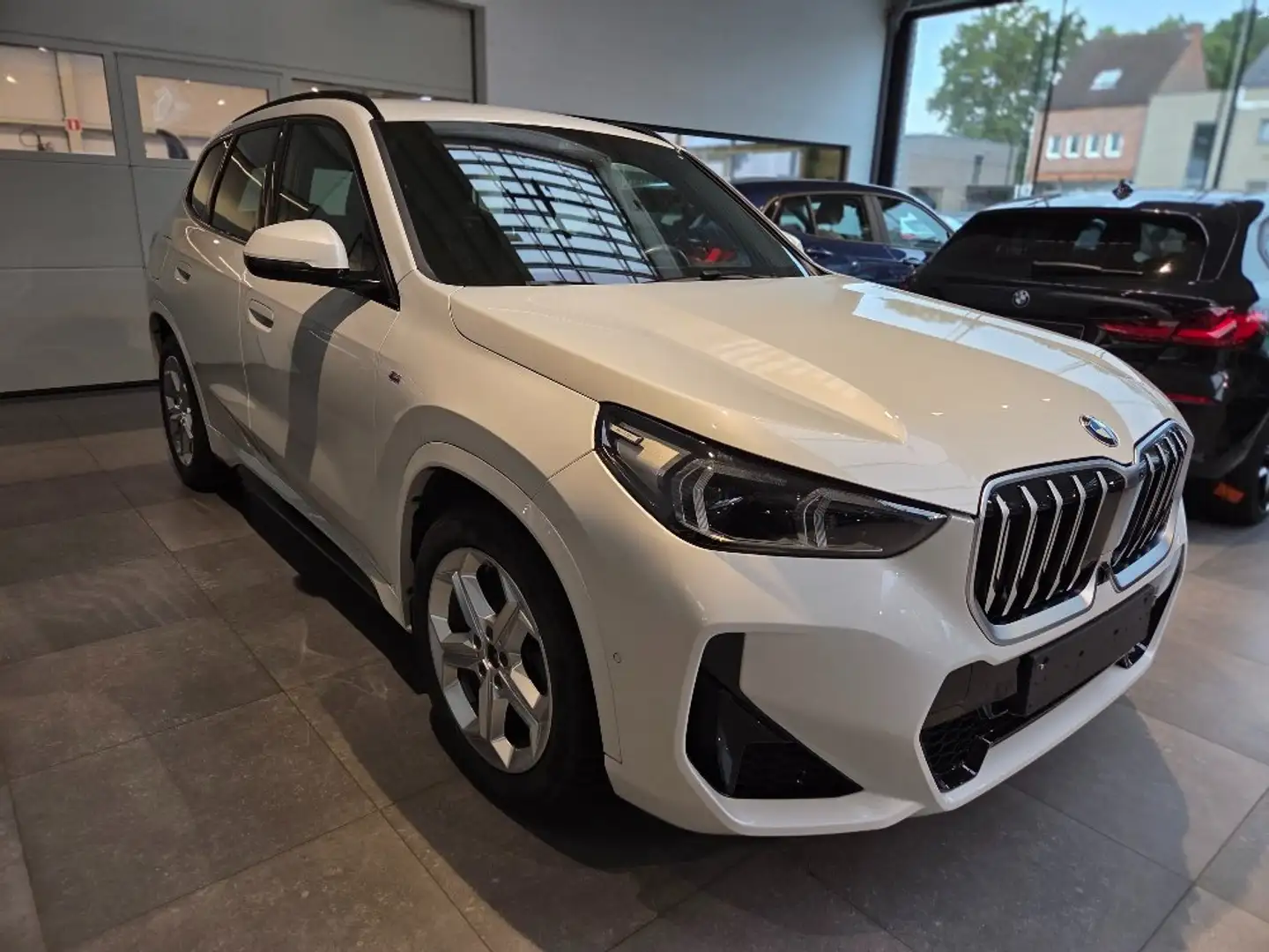 BMW X1 X1 xDrive20d Aut. M Sportpaket Wit - 2