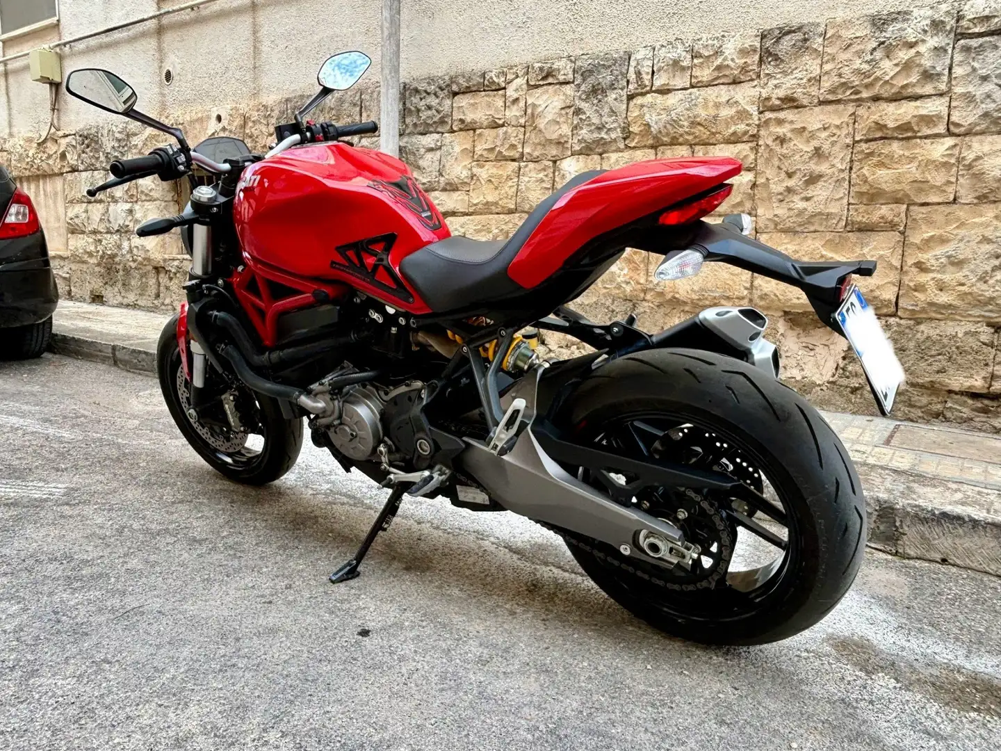 Ducati Monster 821 Safety Pack Rosso - 1