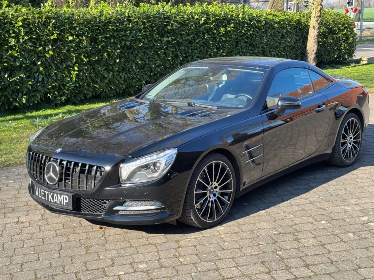 Mercedes-Benz SL 350 B&O Sound/AMG/Pano Zwart - 2