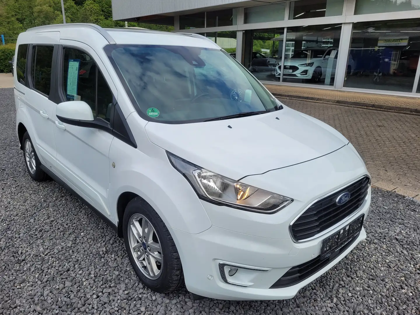 Ford Tourneo Connect Titanium Blanc - 1
