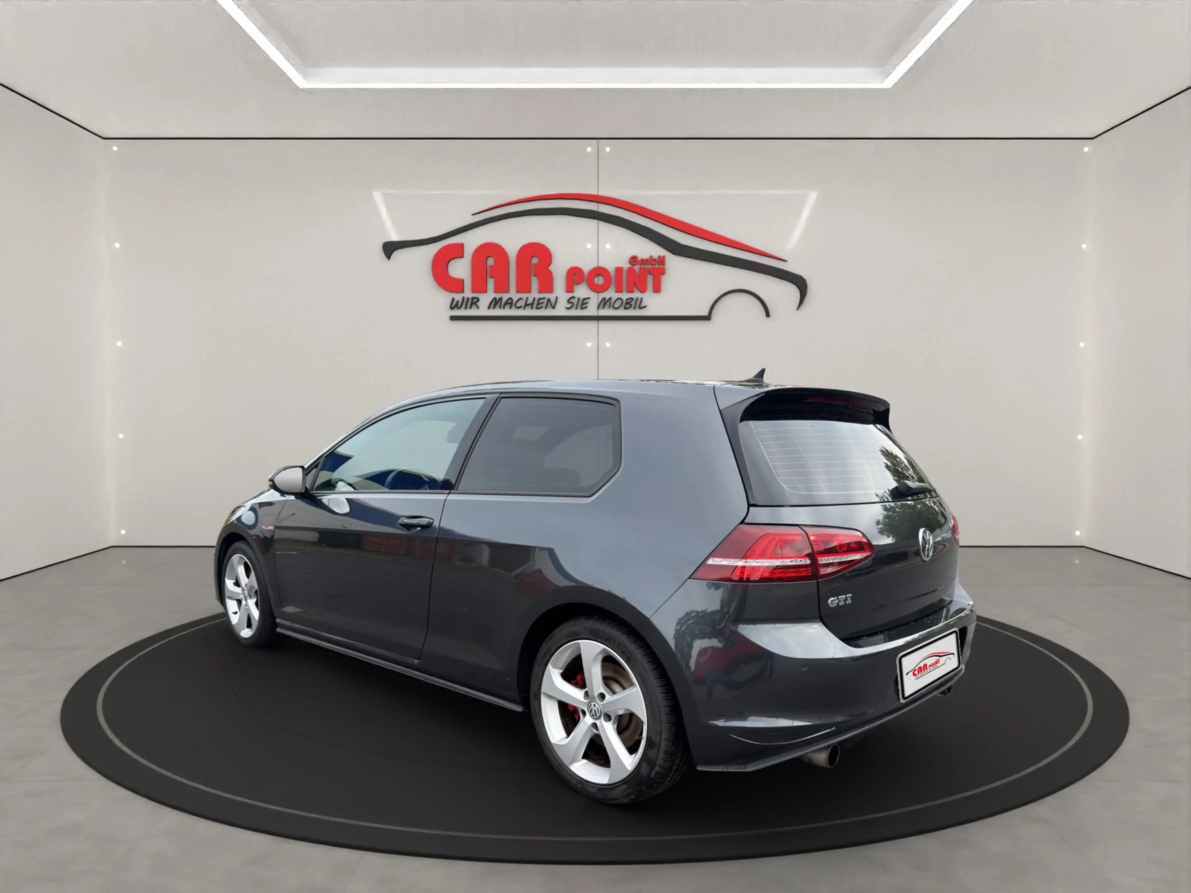 Volkswagen Golf GTI VII 2.0 GTI LIM AUTOMATIK XENON AHK NAVIGATION SITZHEIZUNG — photo 4