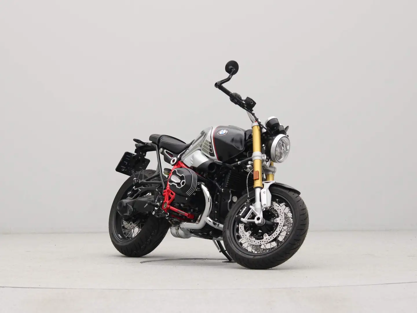 BMW R nineT R Zwart - 2