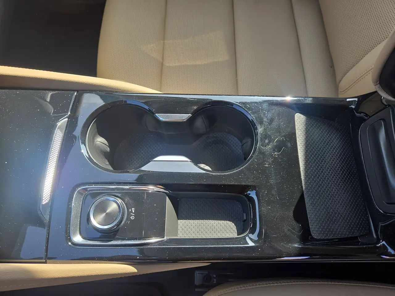 Buick Envision снимка Buick Envision