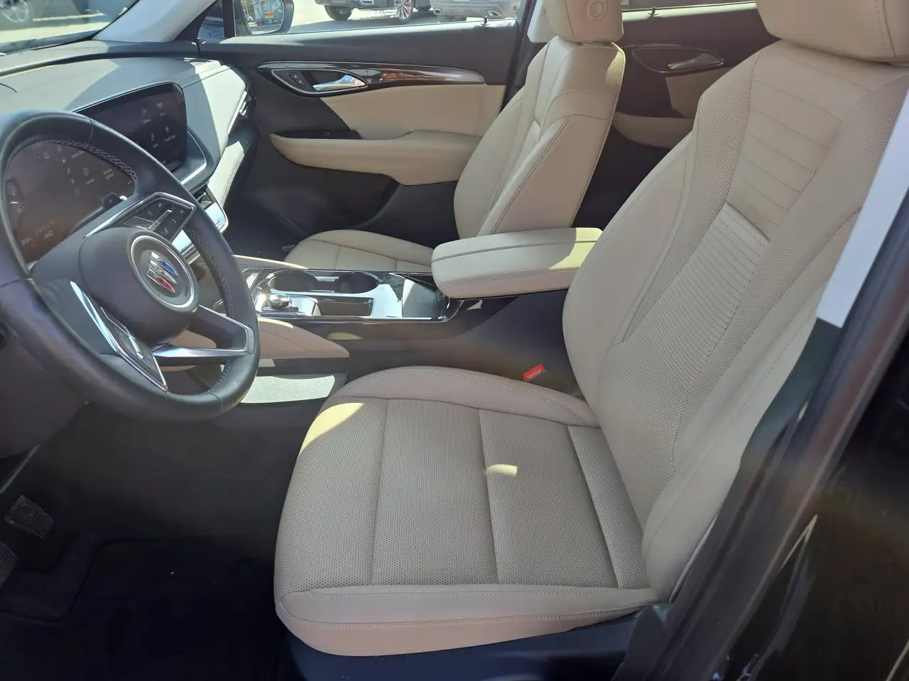 Buick Envision снимка Buick Envision