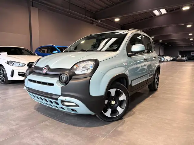 Fiat New Panda 1.0 FireFly Hybrid City Cross