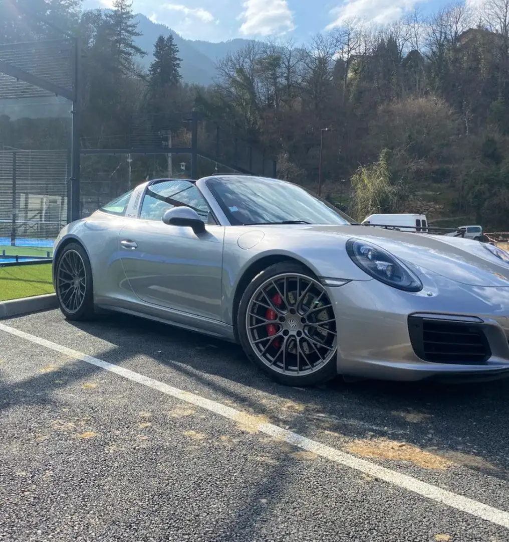 Porsche 911 3.0L 420ch TARGA 4S Gris - 2