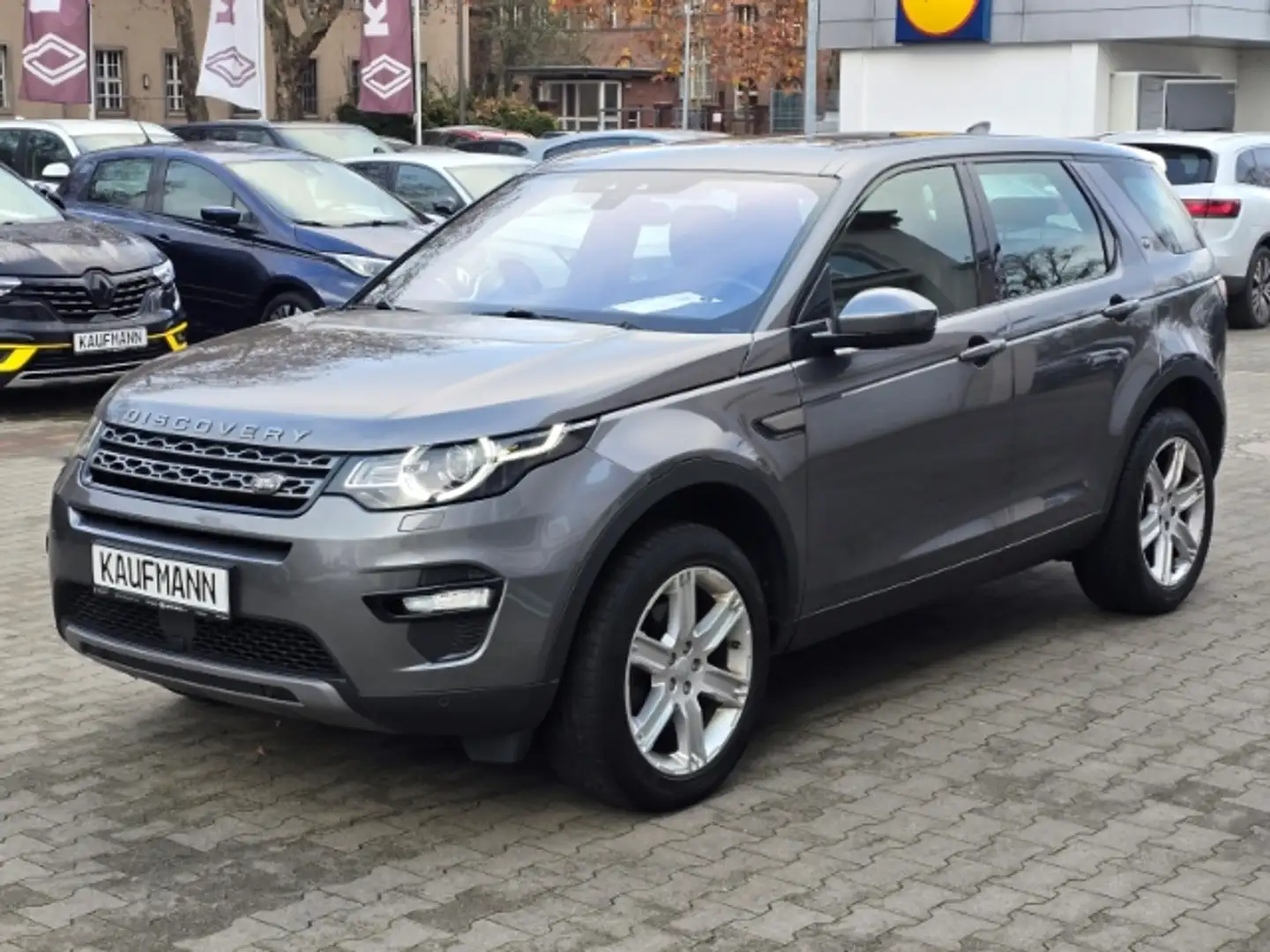 Land Rover Discovery Sport SE AWD Grau - 1