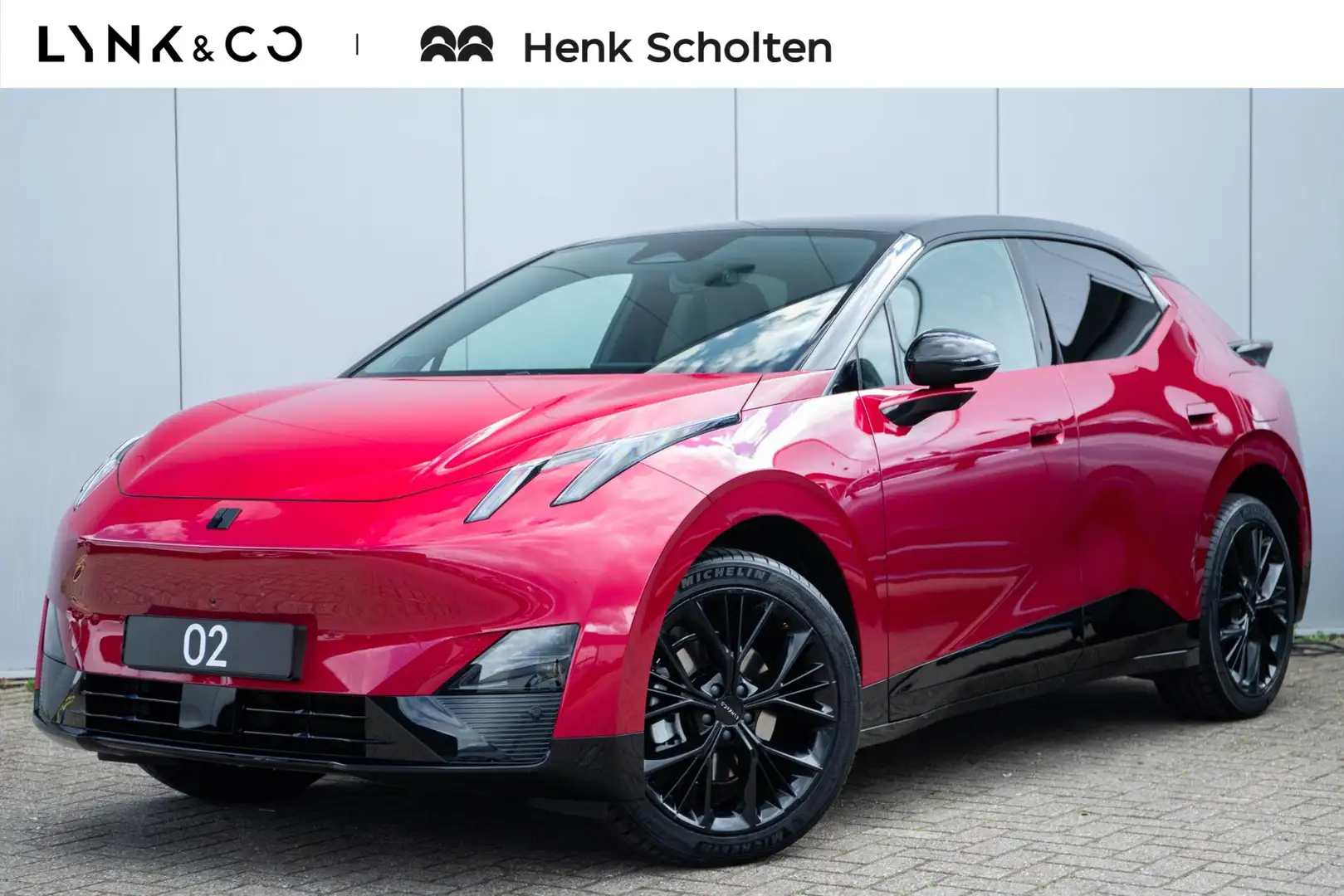 Lynk & Co 02 More 272PK 66 kWh 20" Black Edition Wielen, 360 Gr Rosso - 1