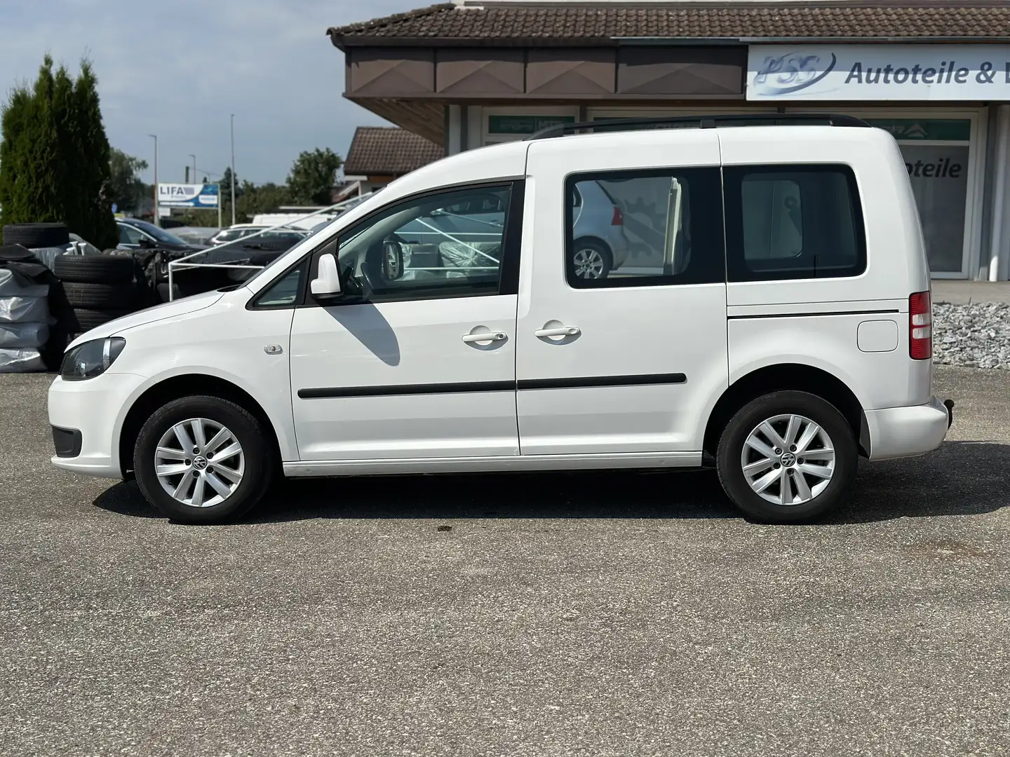 Volkswagen Caddy Trendline BMT Blanc - 2