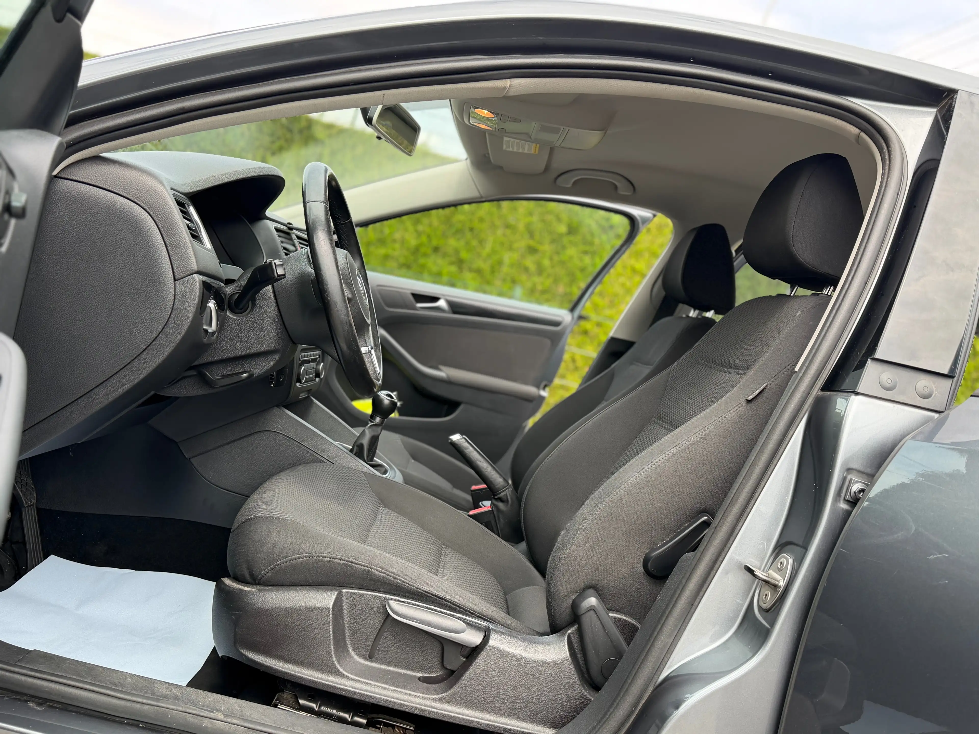 Volkswagen Jetta 1.6 CR TDi 105 Cv Comfortline — photo 3