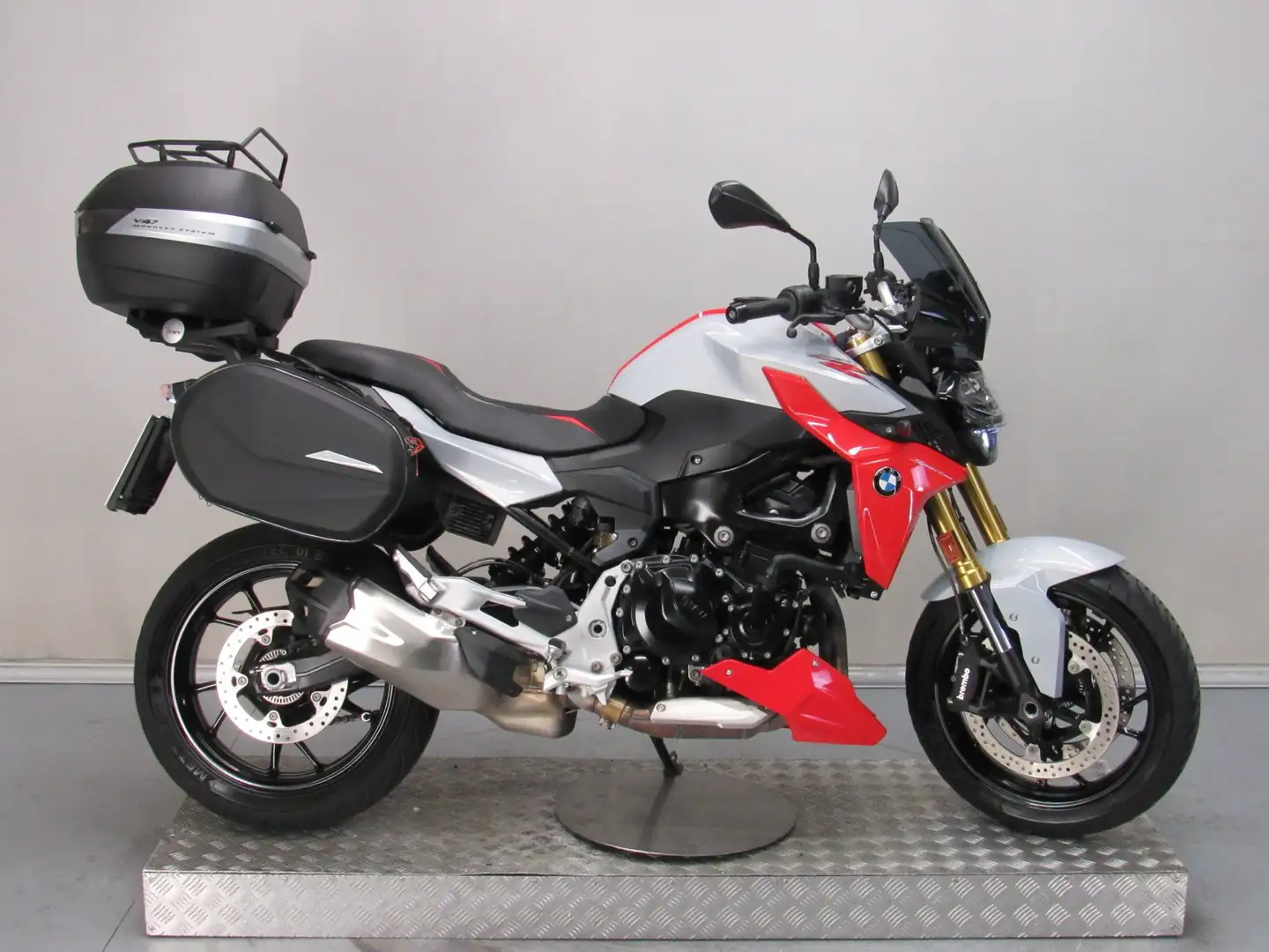 BMW F 900 R Bianco - 1