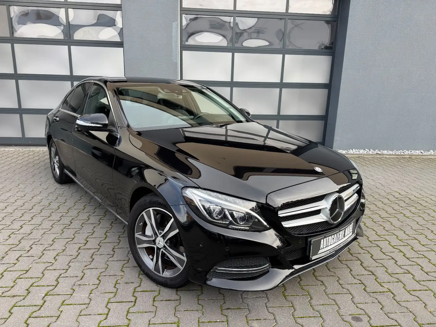 Mercedes-Benz C 250 CGI Leder/NaviComand/HeadUp/LED Noir - 1