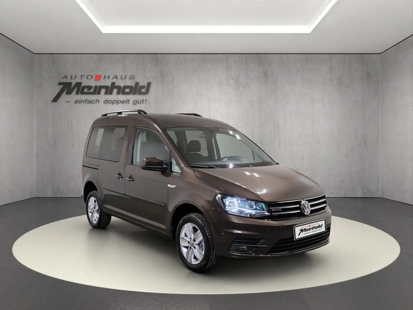 Volkswagen Caddy 2.0 TDI DSG 4motion Comfortline, Navi, DAB Bruin - 2