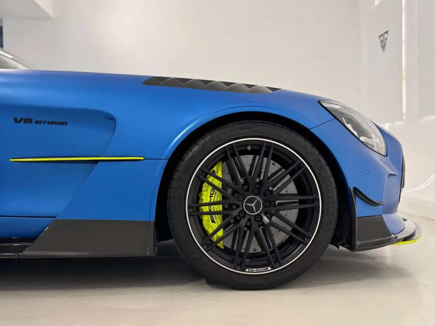 Mercedes-Benz AMG GT Coupé S Azul - 2