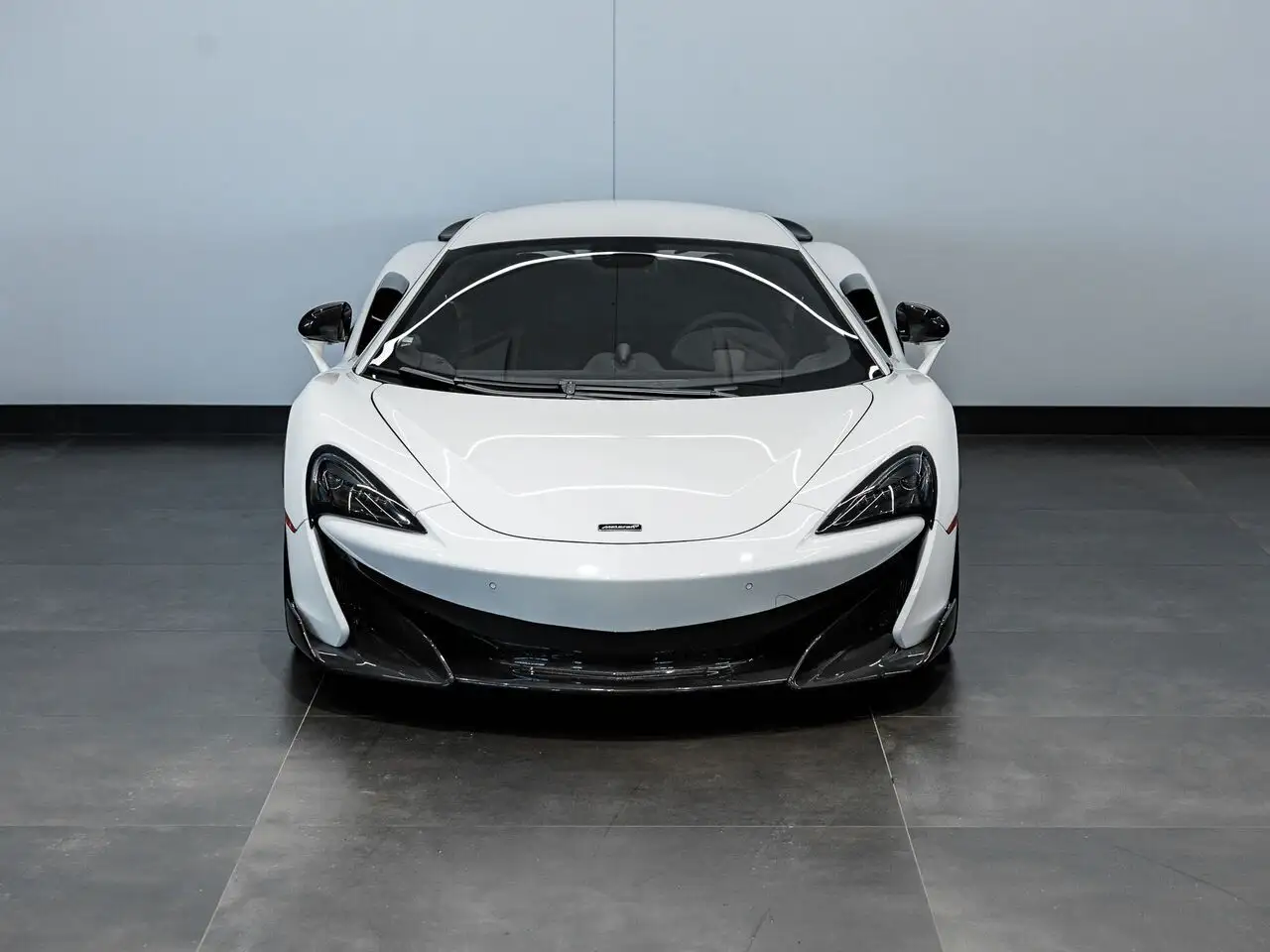 McLaren 600LT снимка McLaren 600LT
