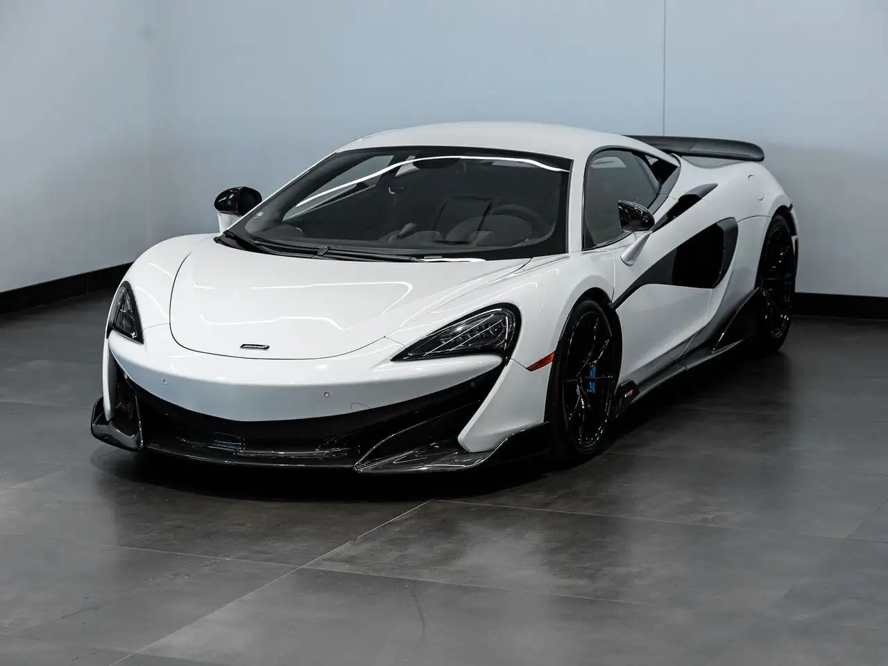 McLaren 600LT снимка McLaren 600LT