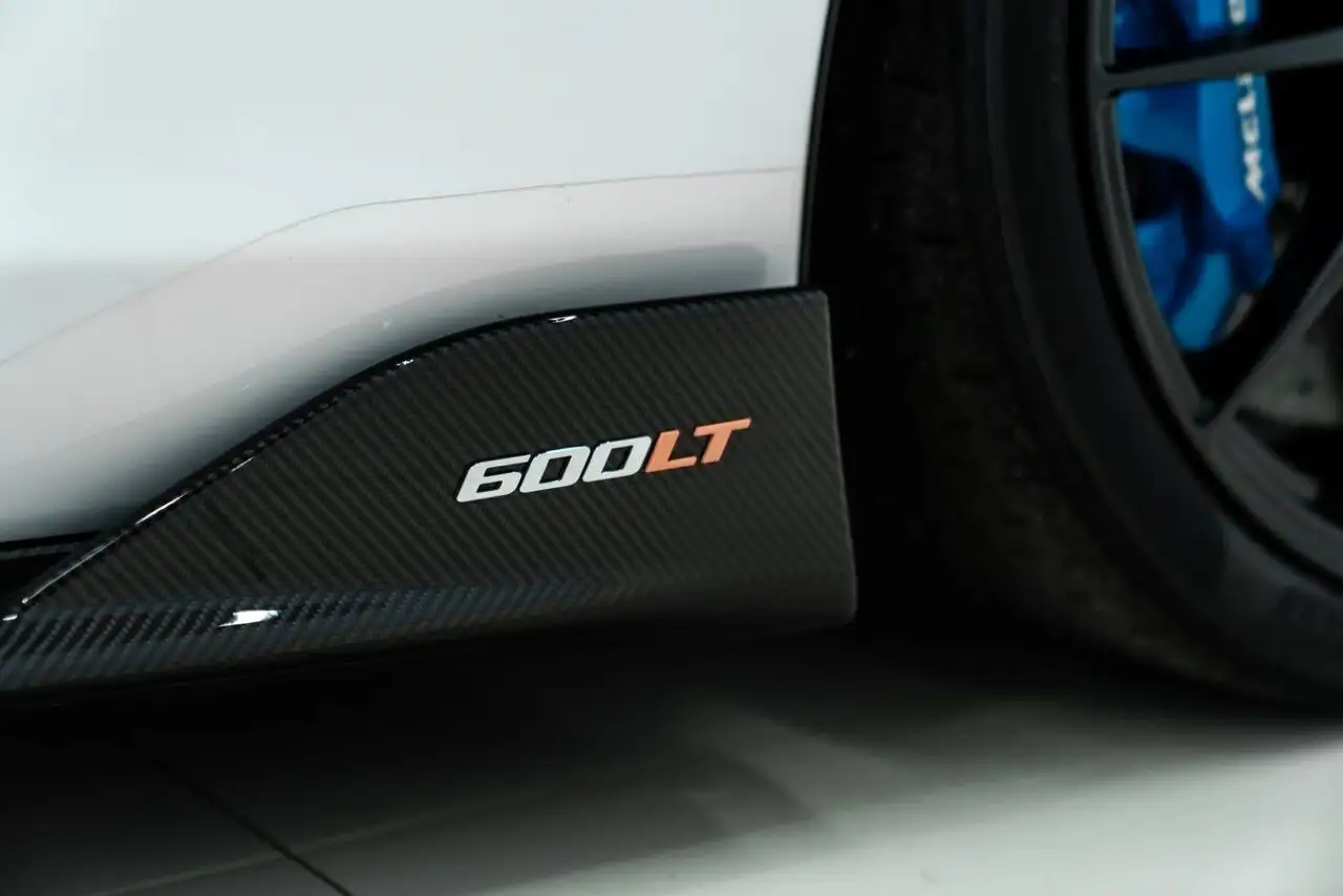 McLaren 600LT снимка McLaren 600LT
