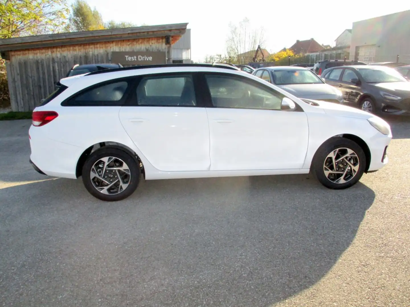 Hyundai i30 Kombi - PD GO 1.5 DPI c5kg1 Weiß - 2