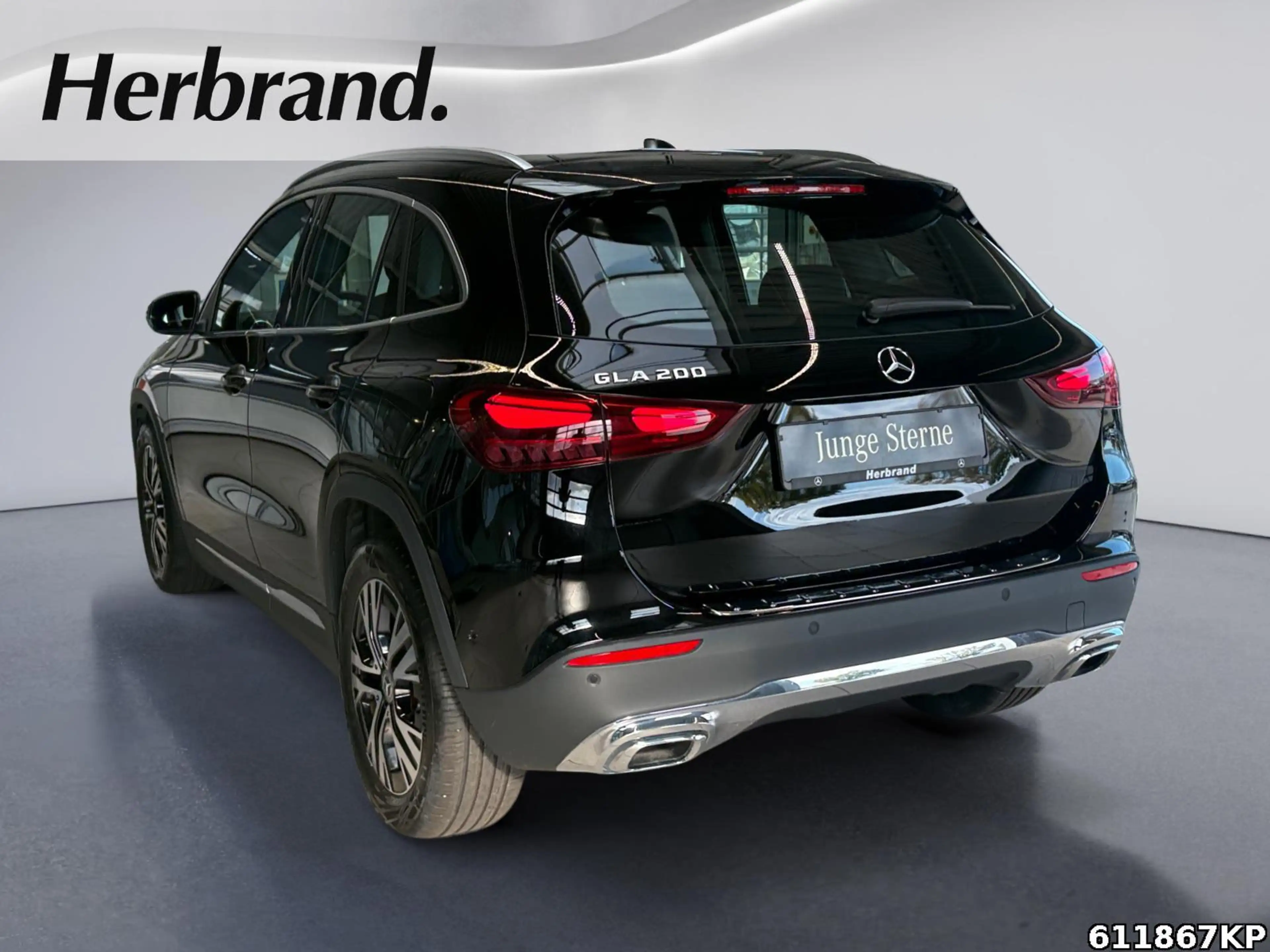 Mercedes-Benz GLA 200 Progressive AHK Advanced DAB Kamera — photo 4