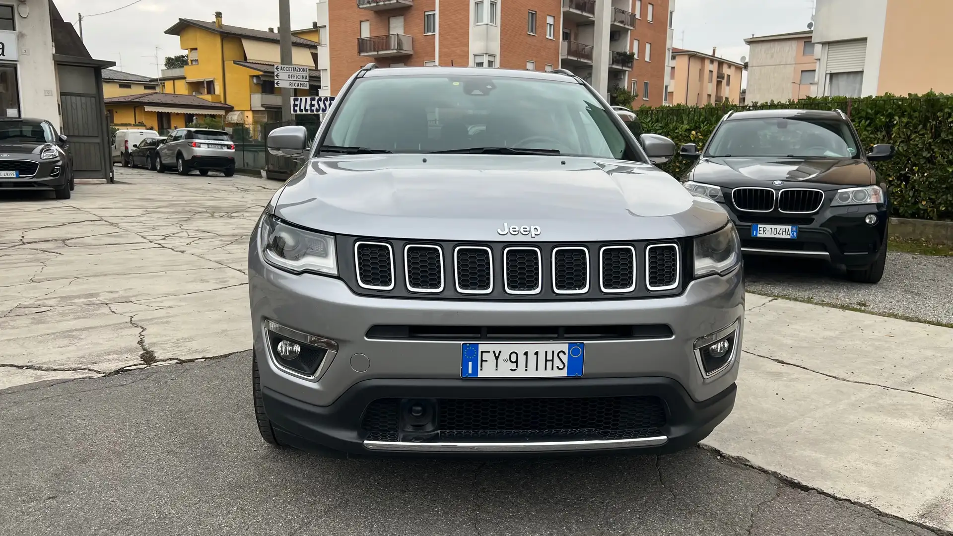 Jeep Compass II 2.0 mjt Limited 4wd 140cv auto my19 Grijs - 2