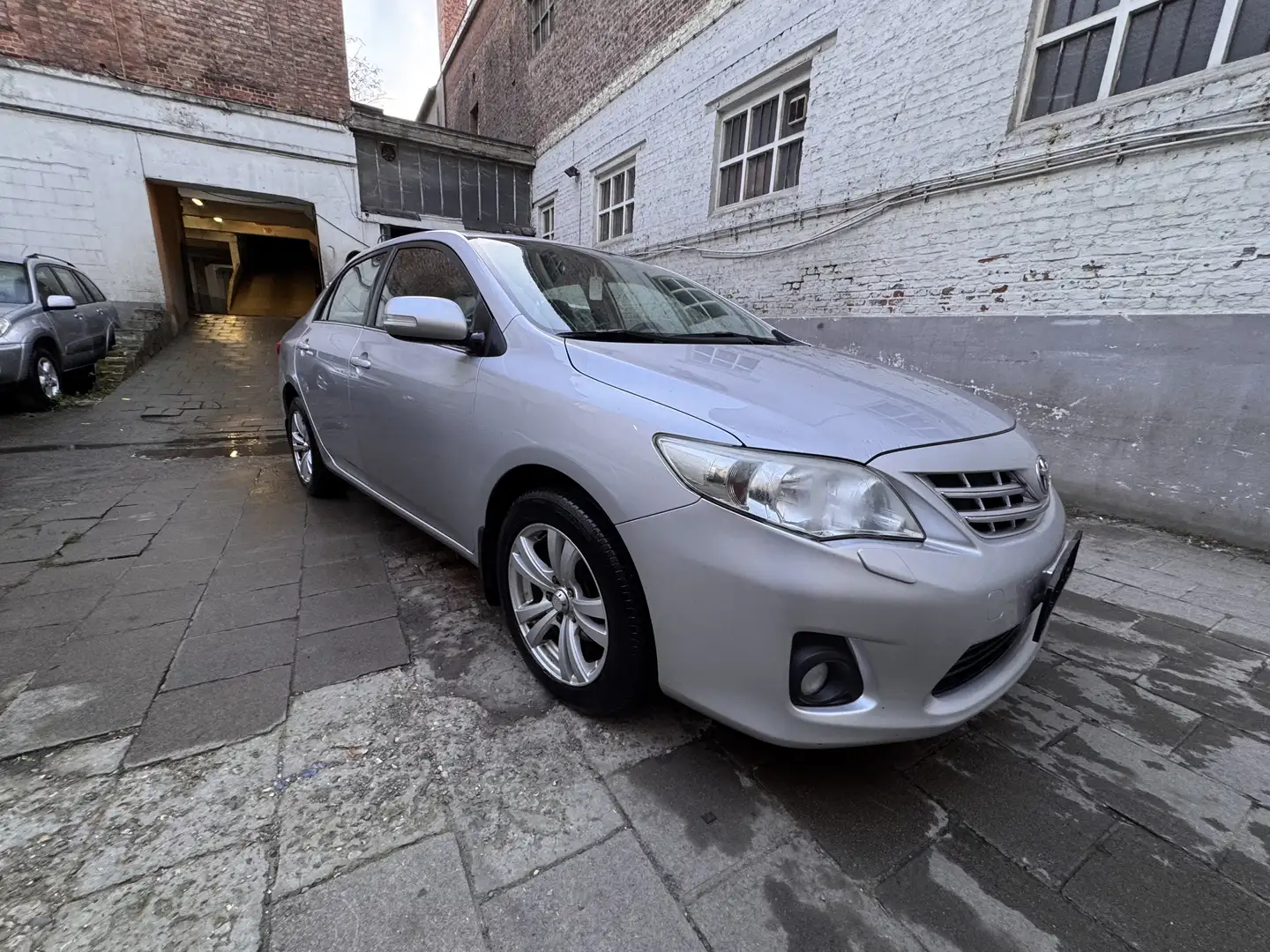 Toyota Corolla 1.6 VVT-i Sol uniquement export - 2