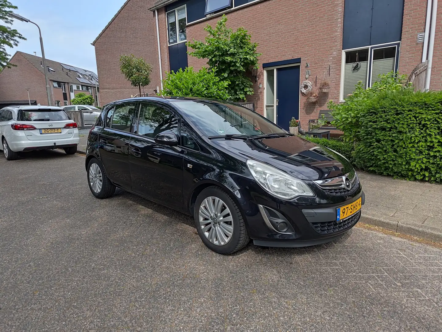 Opel Corsa Corsa 1.4 Zwart - 1