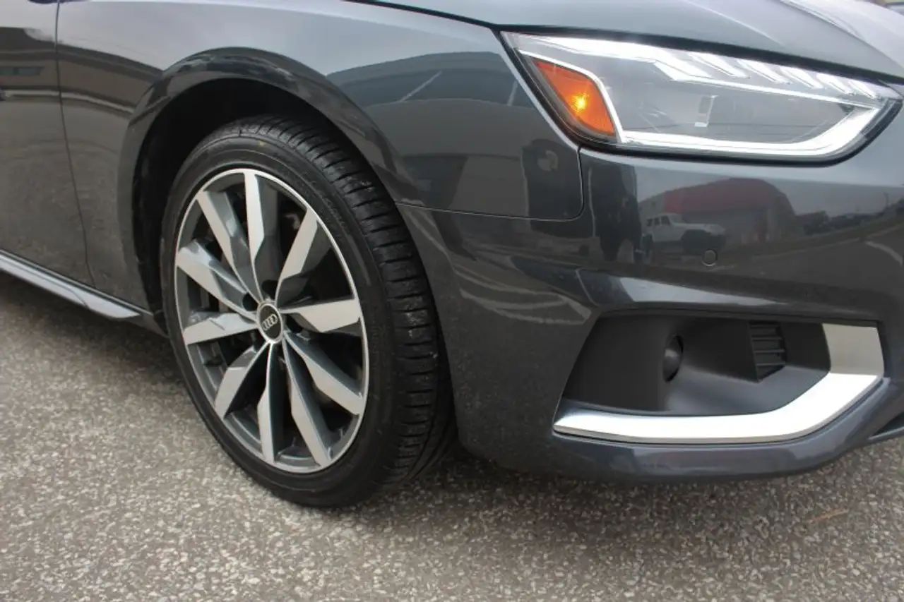 Audi A4 снимка Audi A4