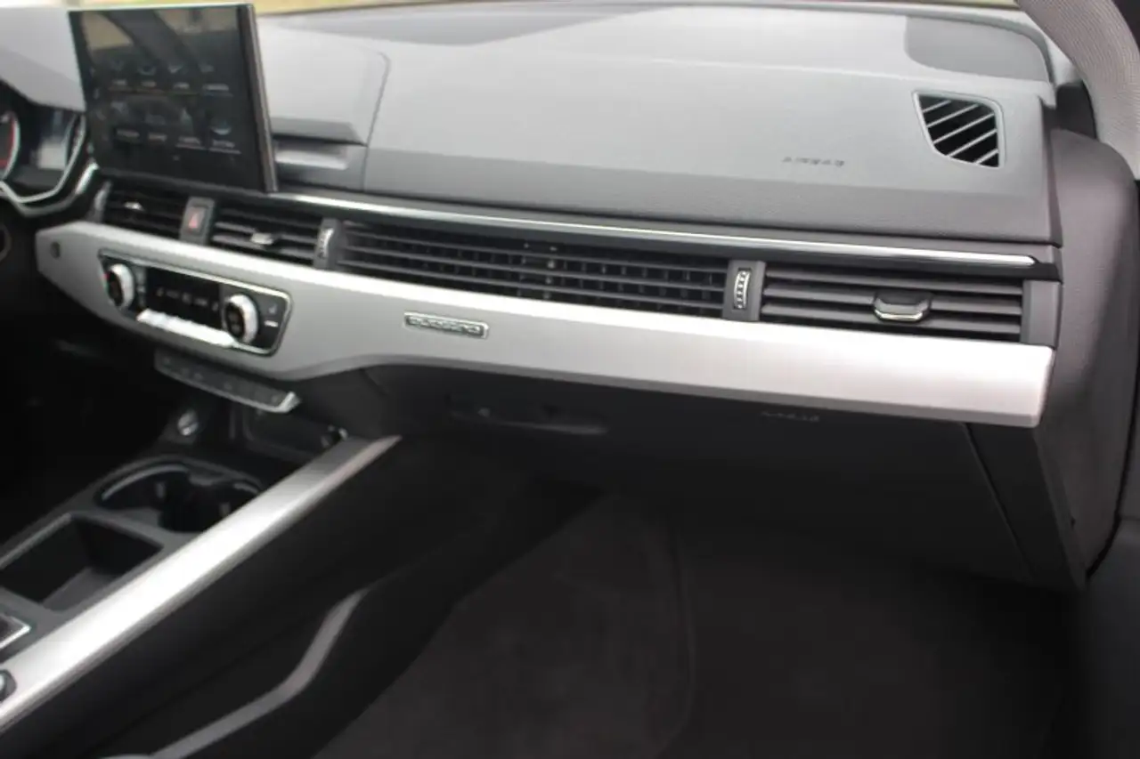Audi A4 снимка Audi A4