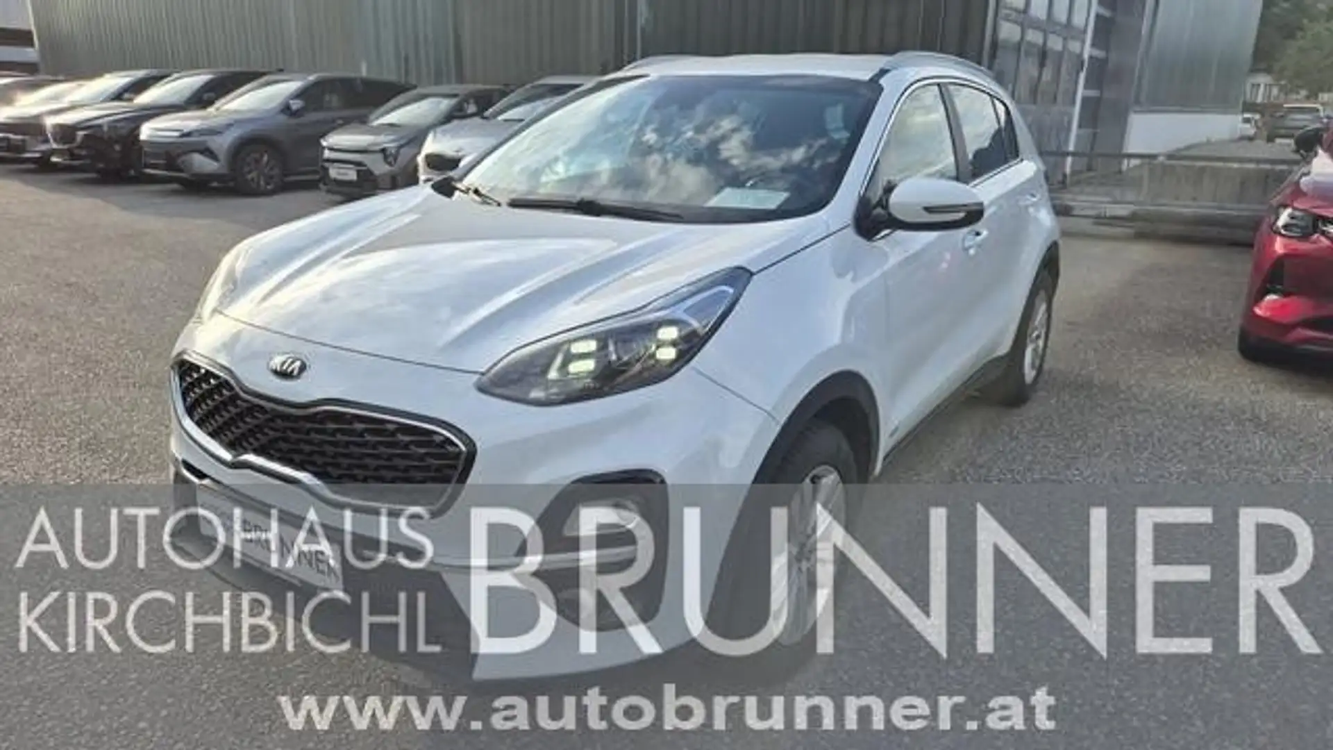 Kia Sportage 1,6 TGDI AWD First Edition Weiß - 1