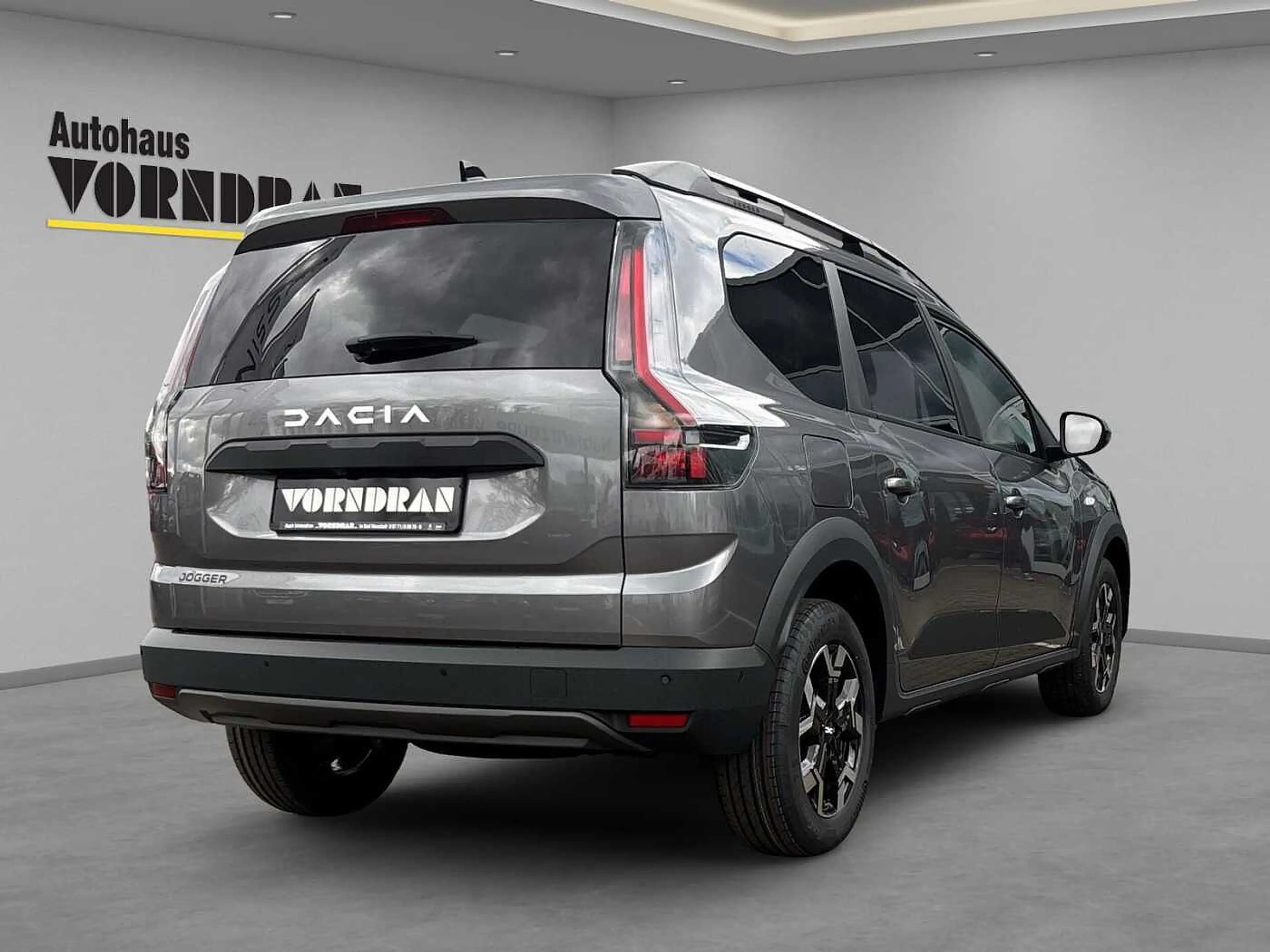Dacia Jogger Journey TCe 110 PDC vo+hi+360°Kamera SHZ Navi — photo 6