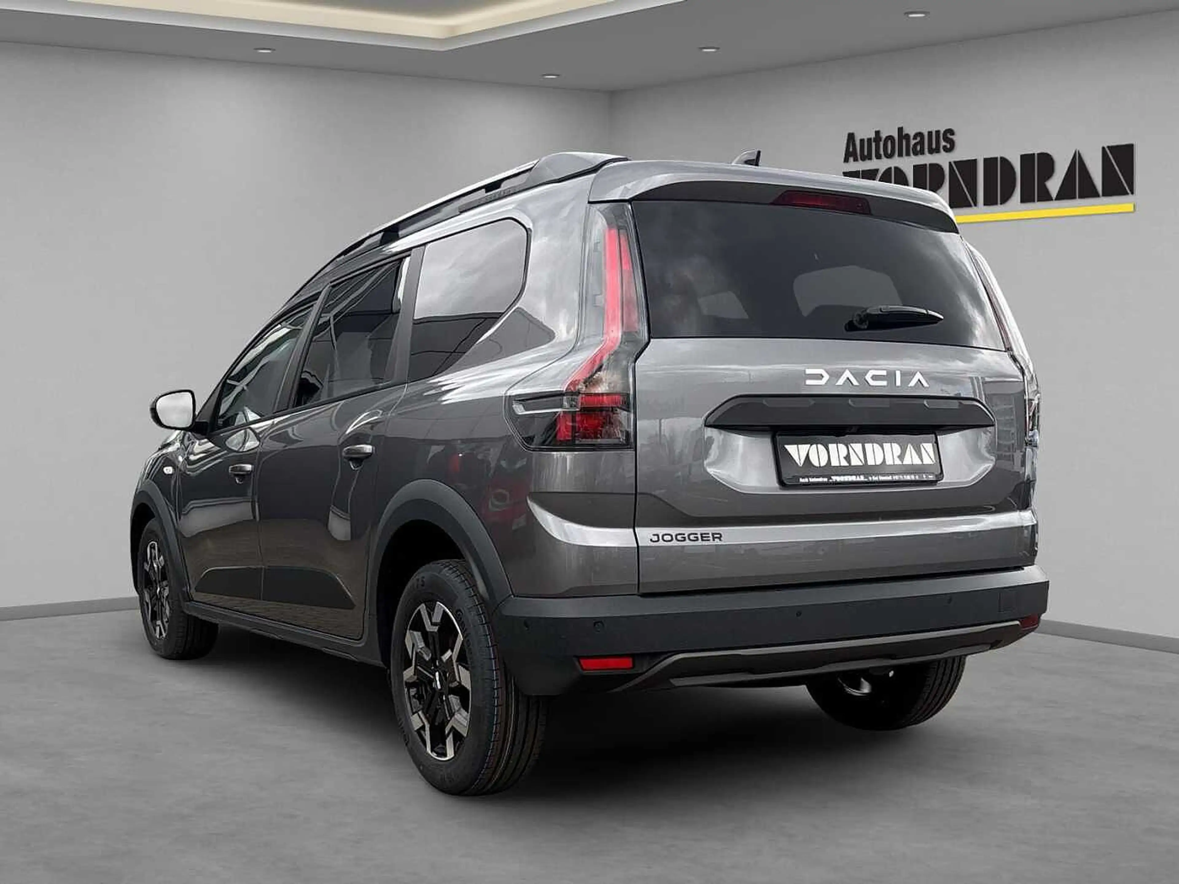 Dacia Jogger Journey TCe 110 PDC vo+hi+360°Kamera SHZ Navi — photo 4