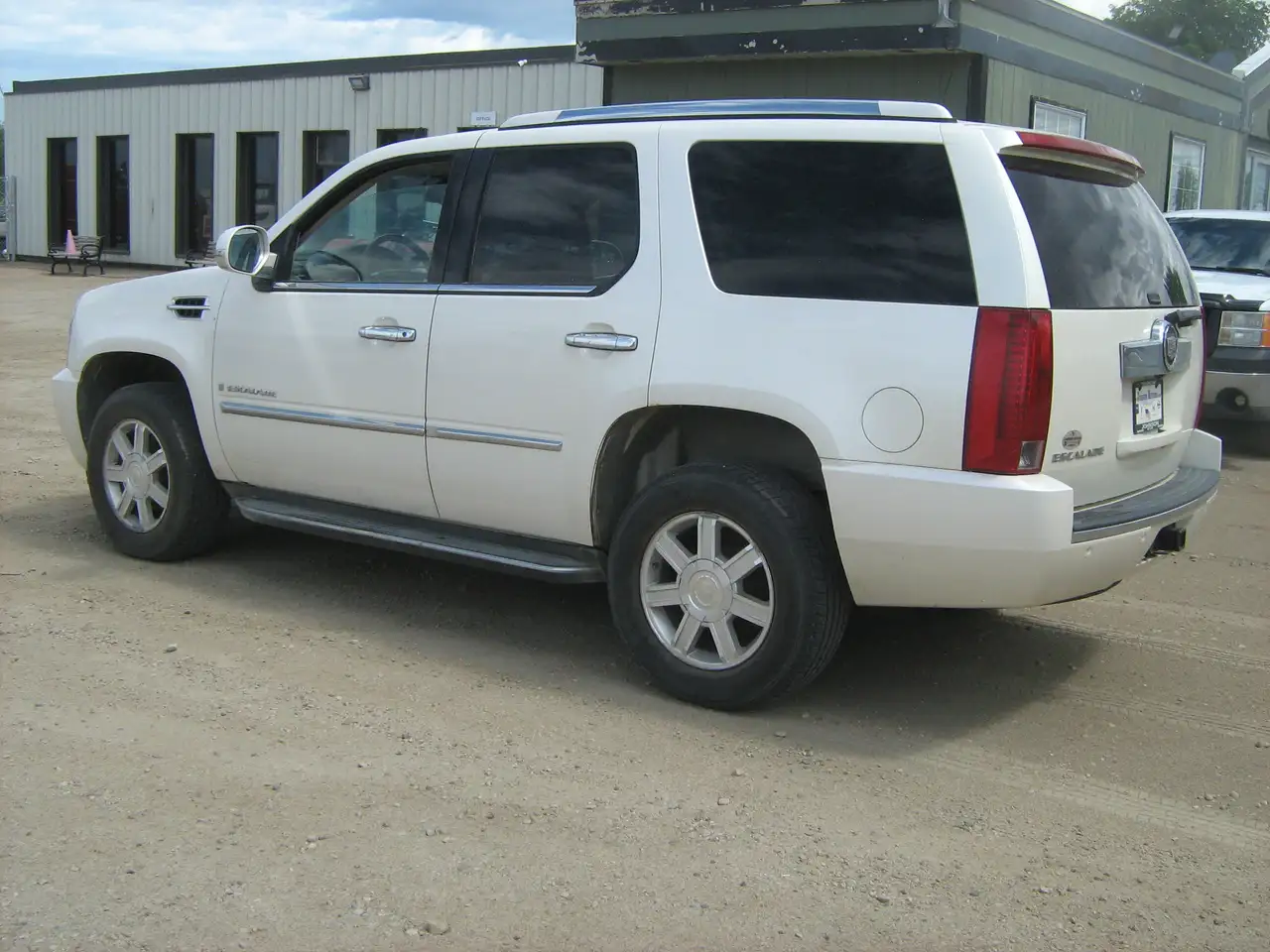 Cadillac Escalade снимка Cadillac Escalade
