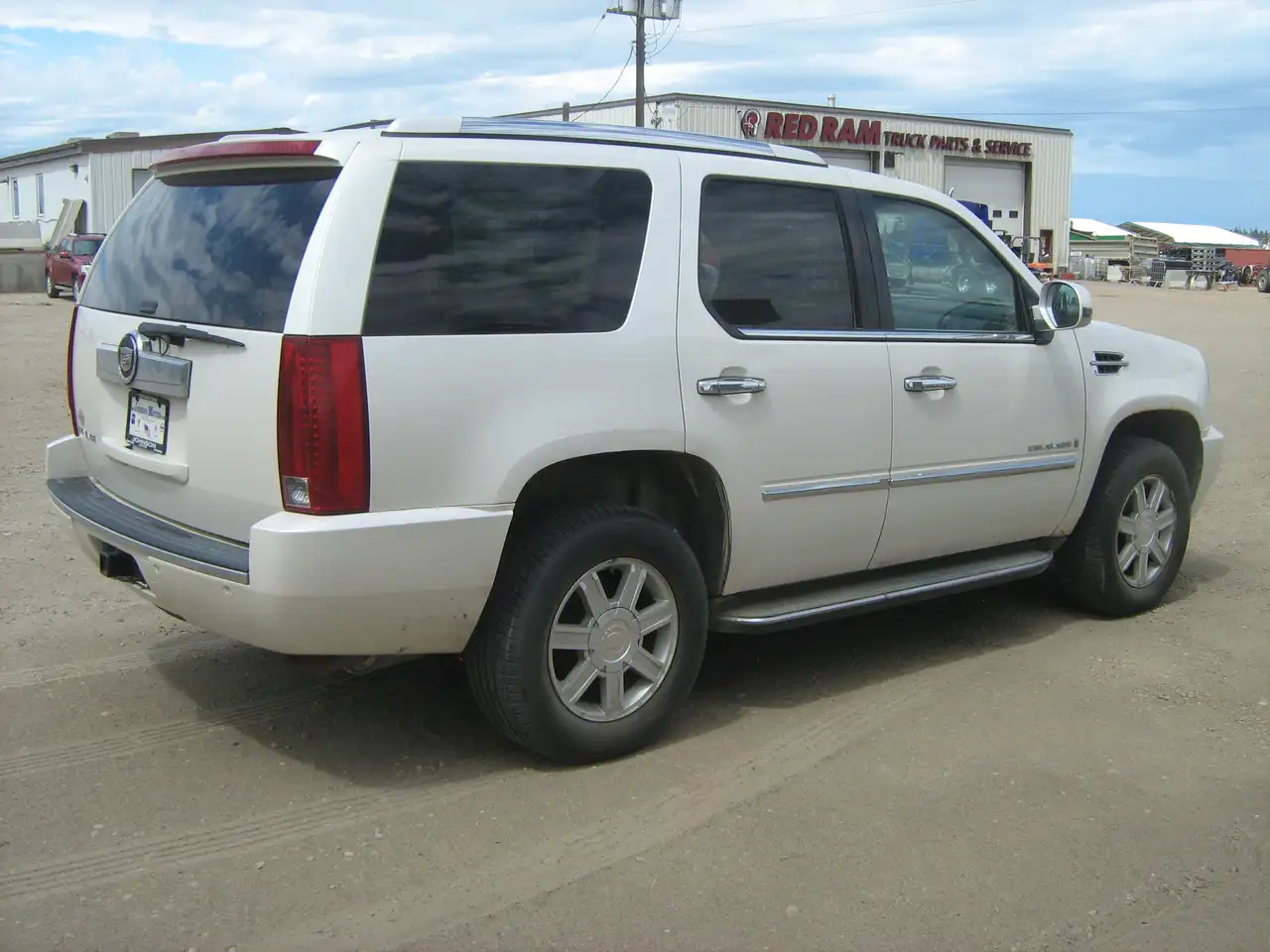 Cadillac Escalade снимка Cadillac Escalade