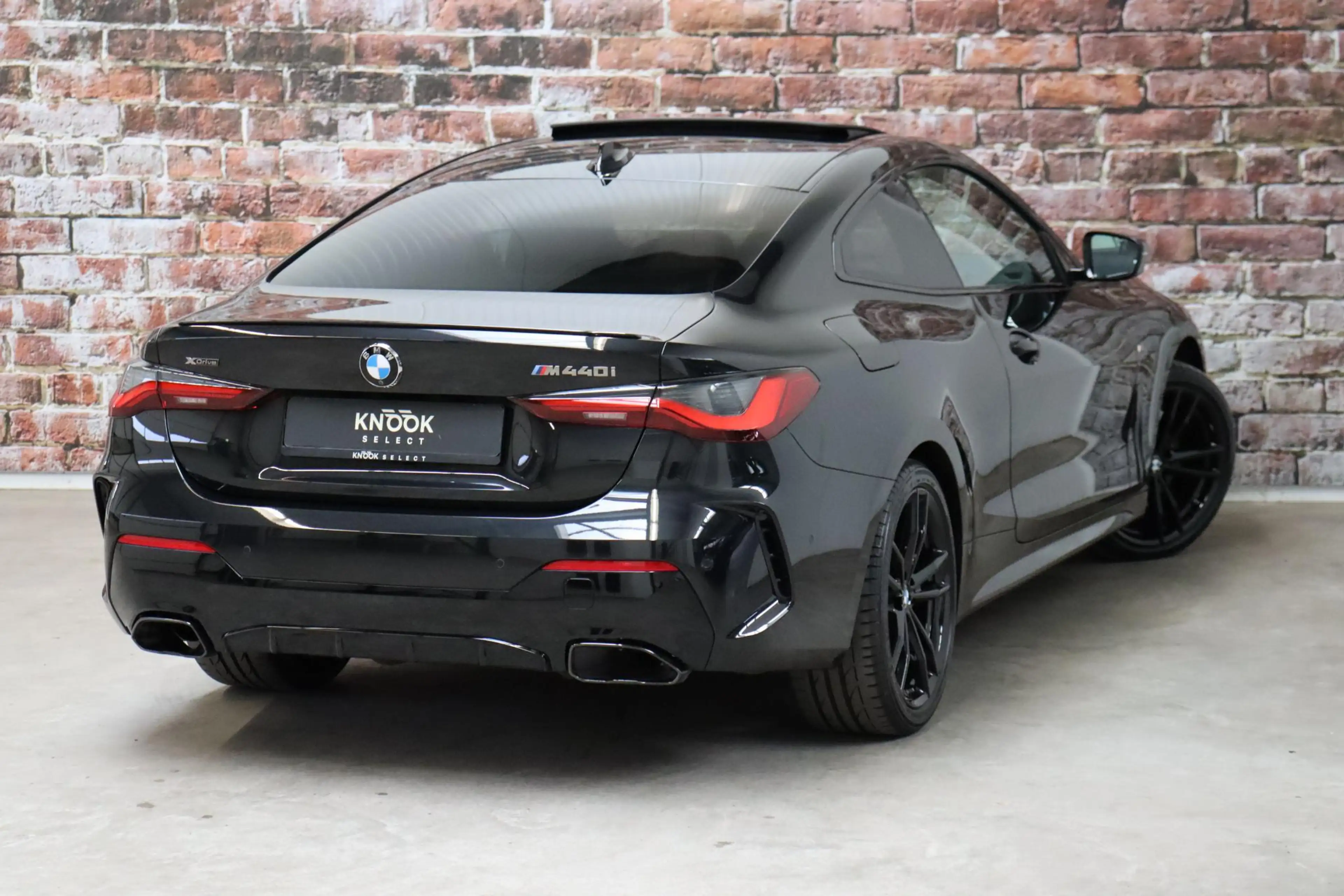 BMW 440 4-serie Coupé M440i xDrive High Executive M Sport — photo 4