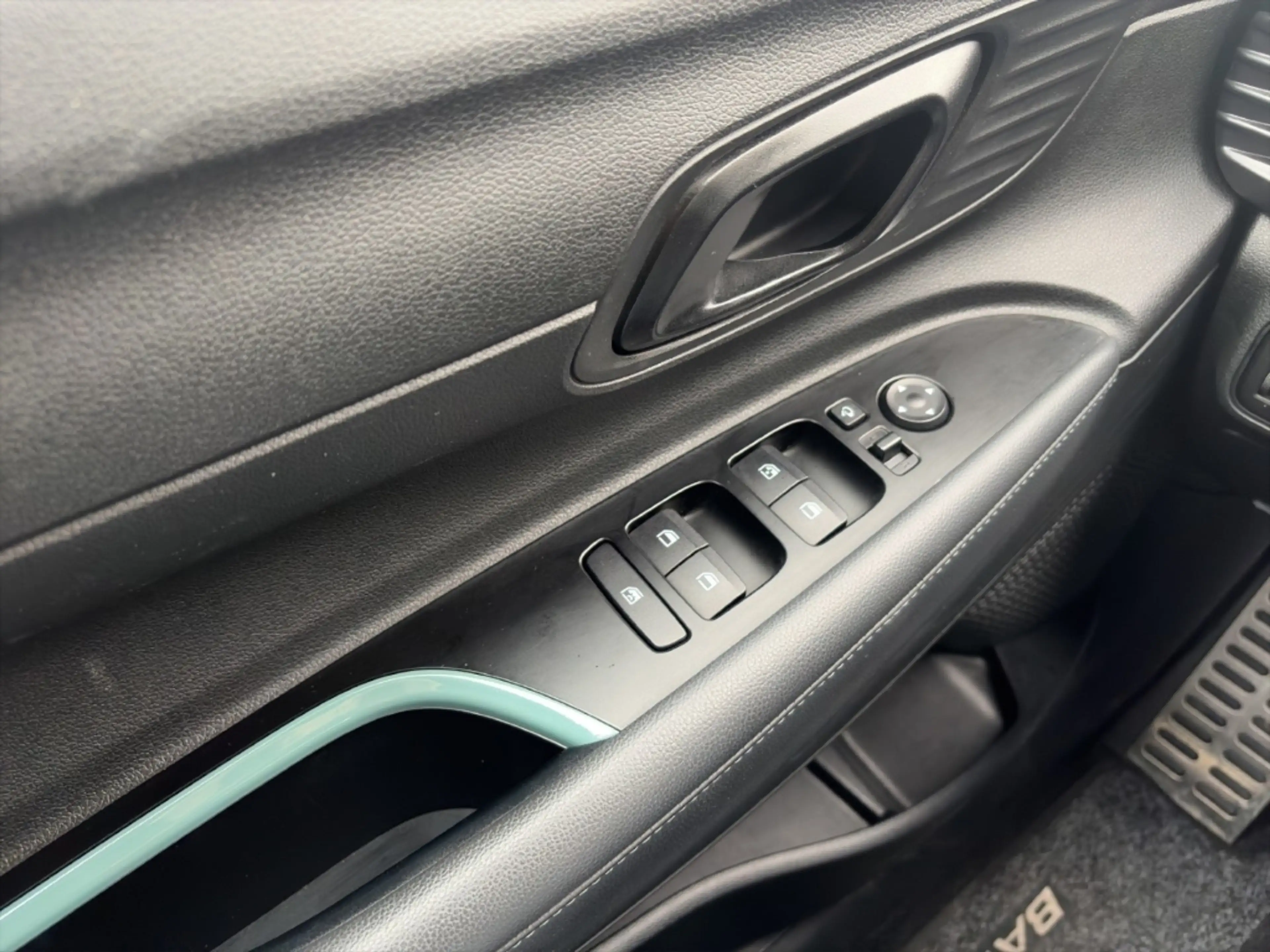 Hyundai BAYON INTRO EDITION 1.0 T-GDi (48V) DCT *AHK*LED*CARPLAY — photo 13