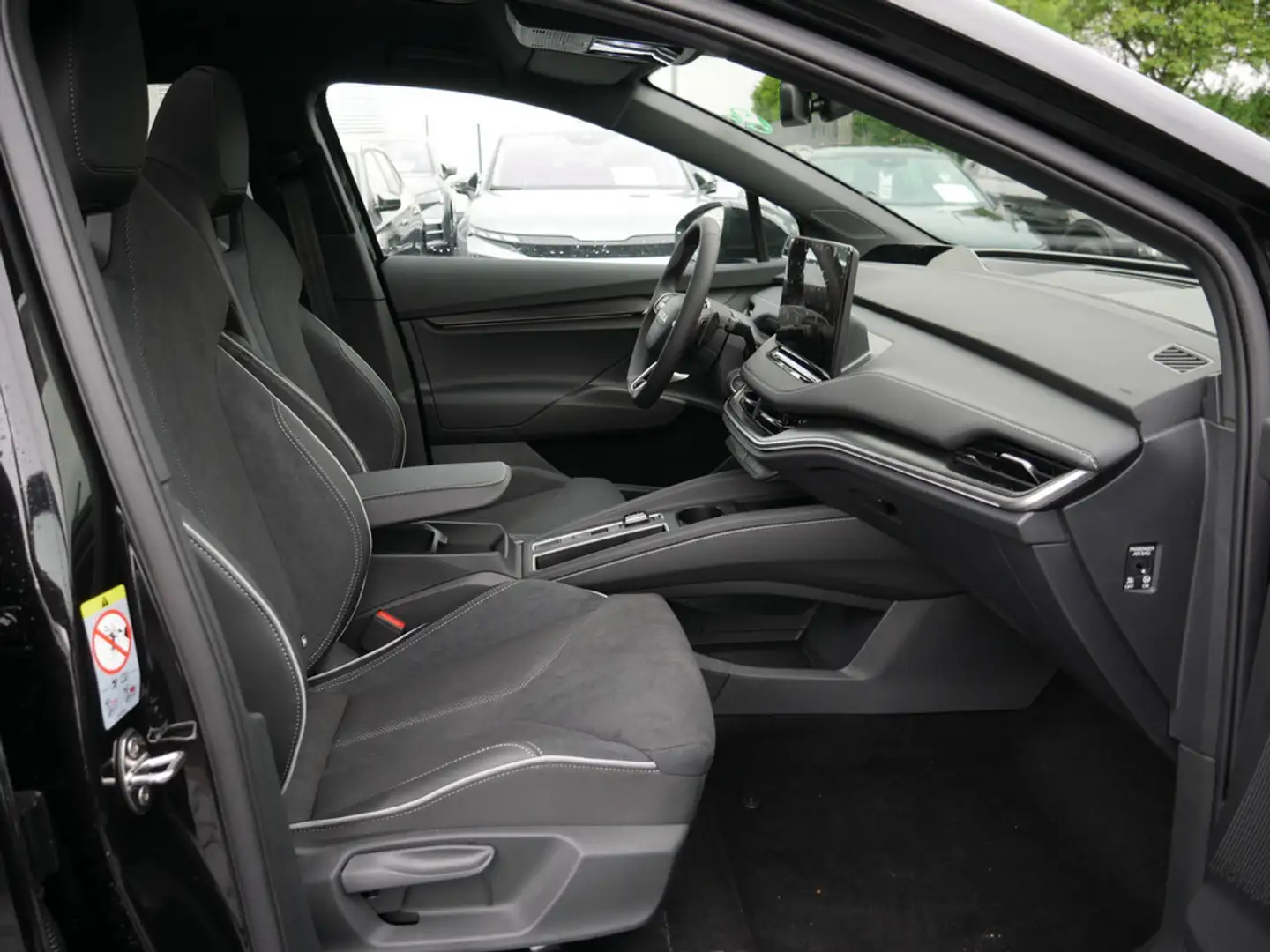 Skoda Enyaq Coupé 85 Sportline Schwarz - 2