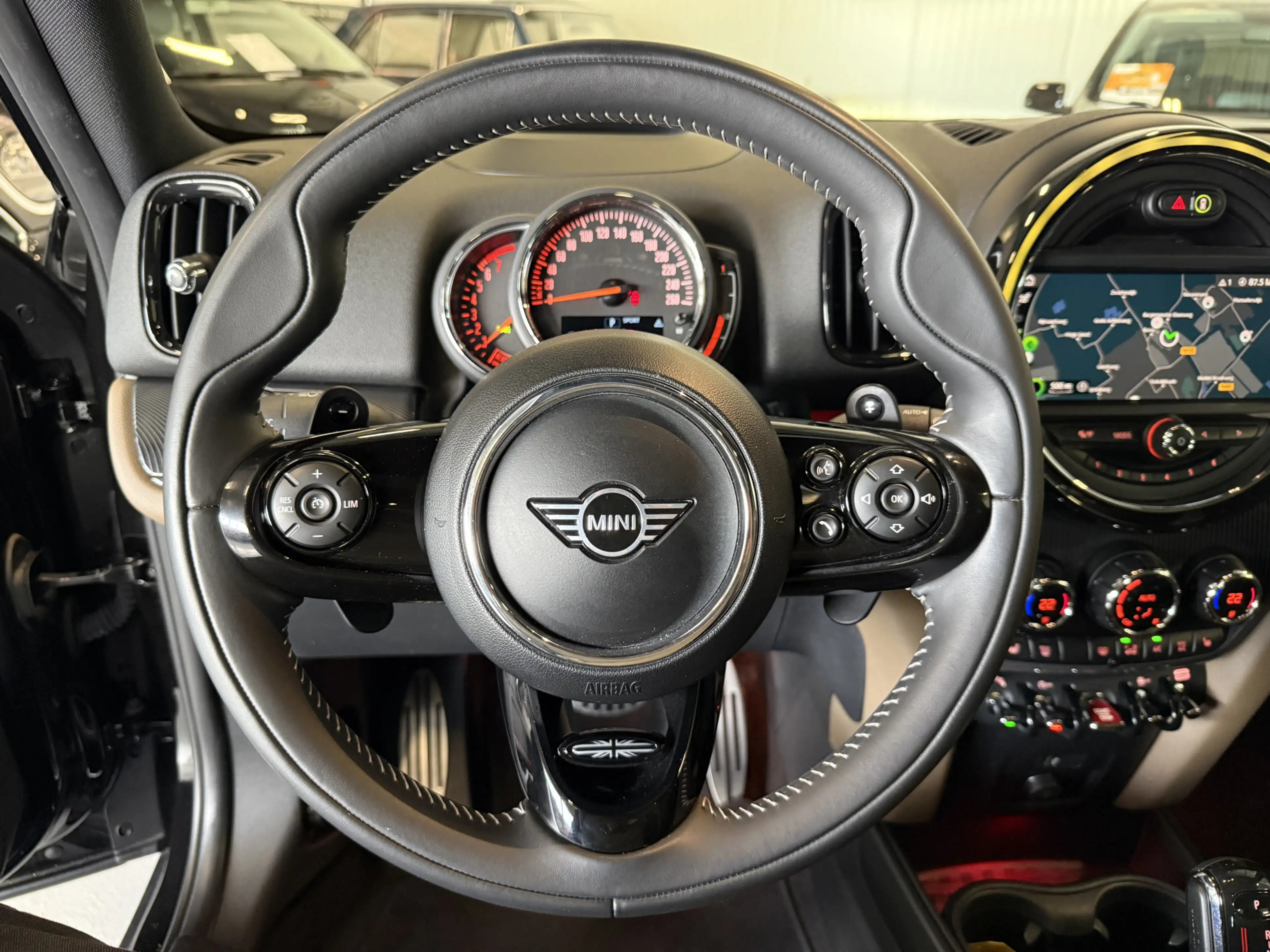 MINI Cooper S Countryman 2.0 John Cooper Works — photo 10