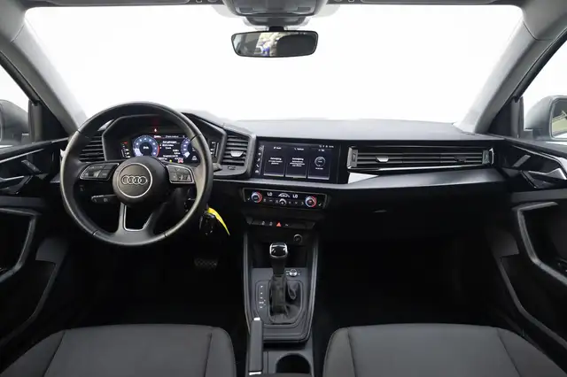 Audi A1 view 4