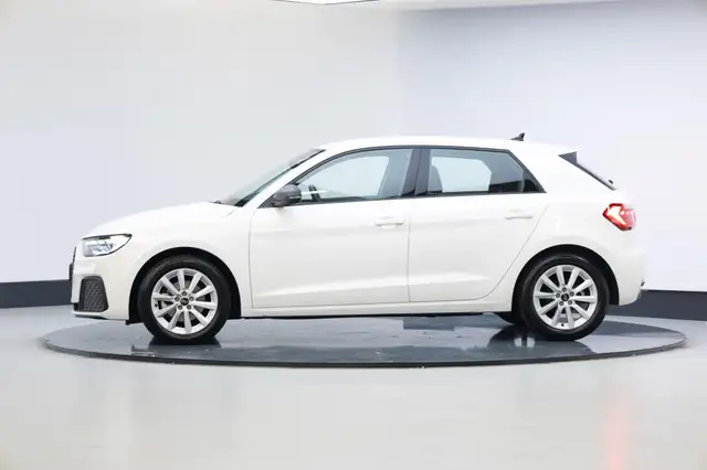 Audi A1 view 22
