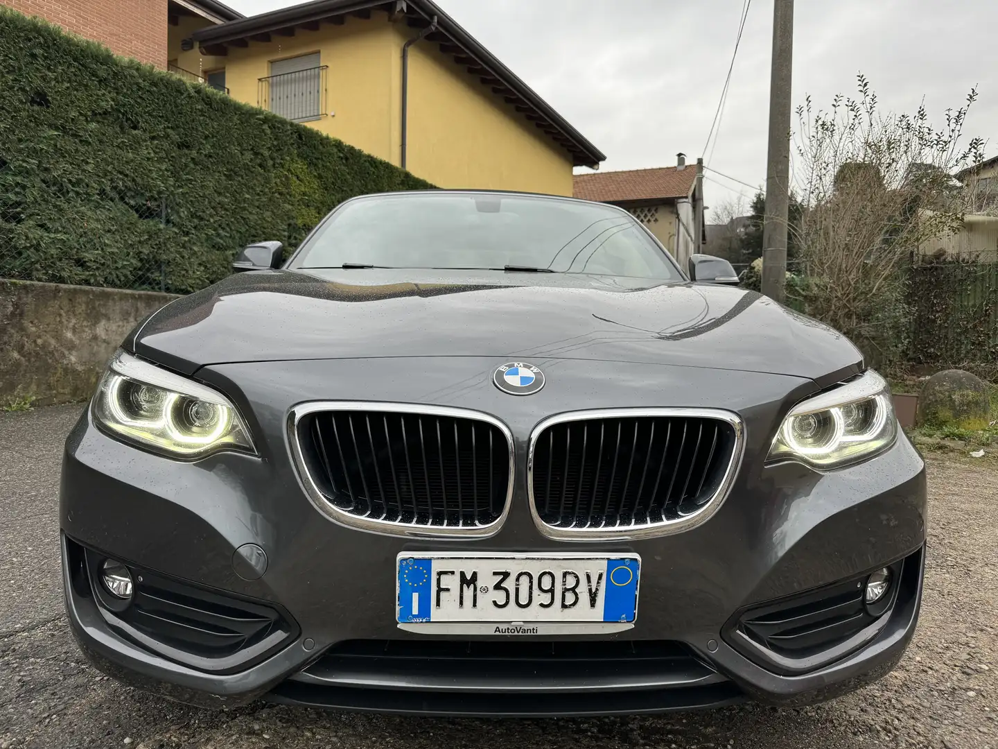 BMW 220 220i Cabrio Luxury auto my15 - 1