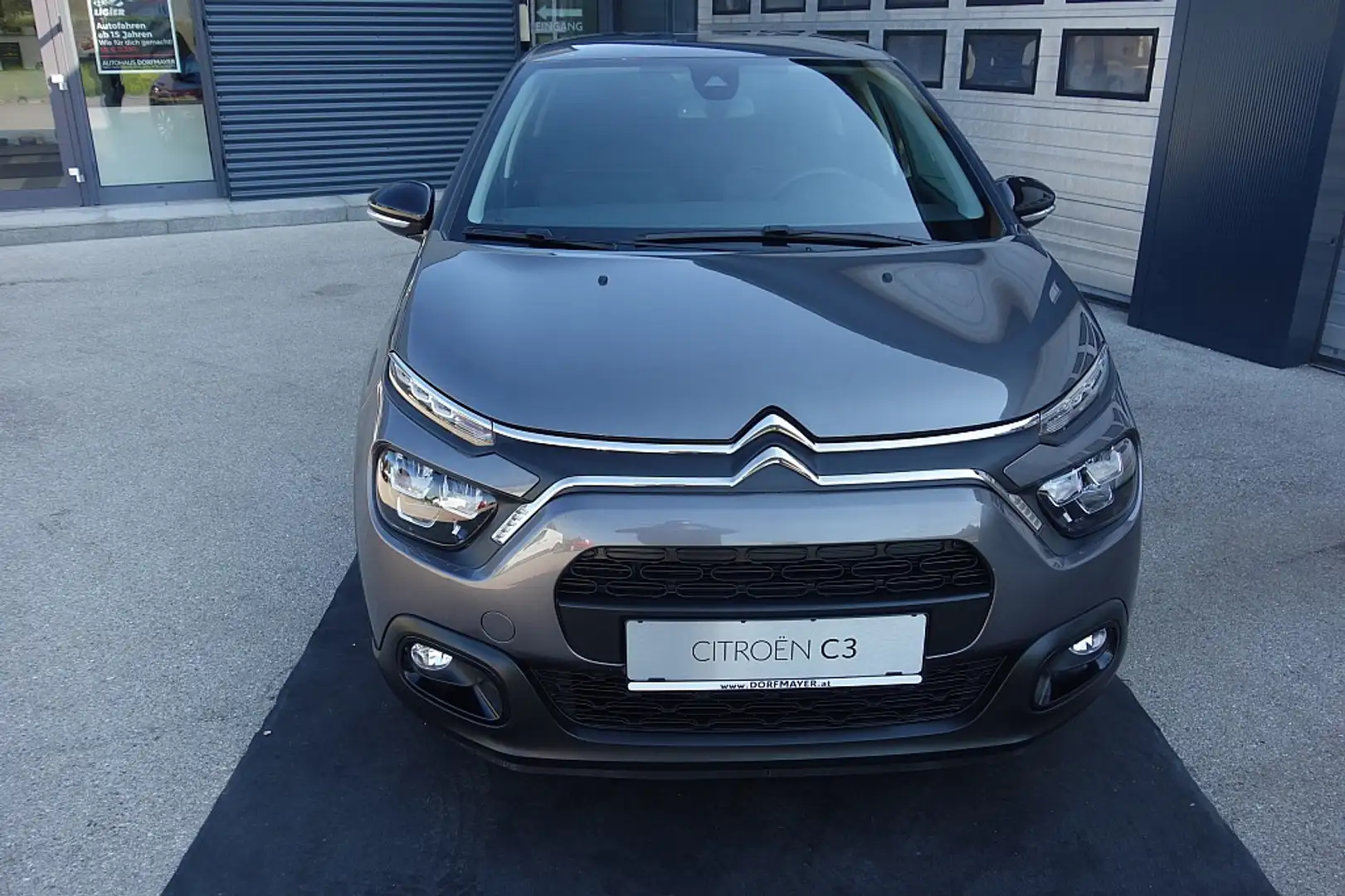 Citroen C3 PureTech 110 S&S 6-Gang-Manuell Max Grigio - 2