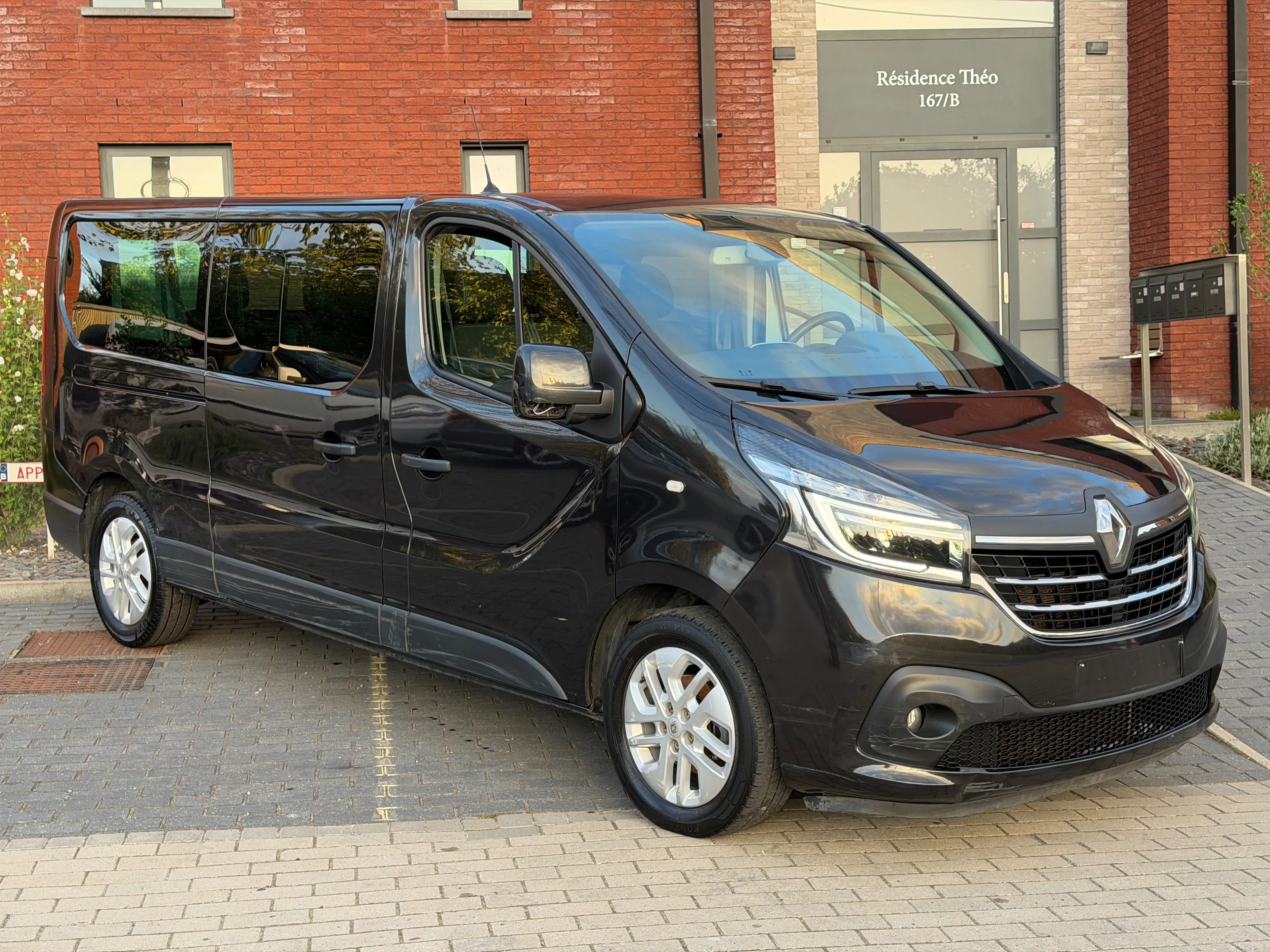 Renault Trafic ( 9 Places ) PROBLÈME MOTEUR !!! ( 10/2019 ) 2.0DCi 120Ch — photo 7