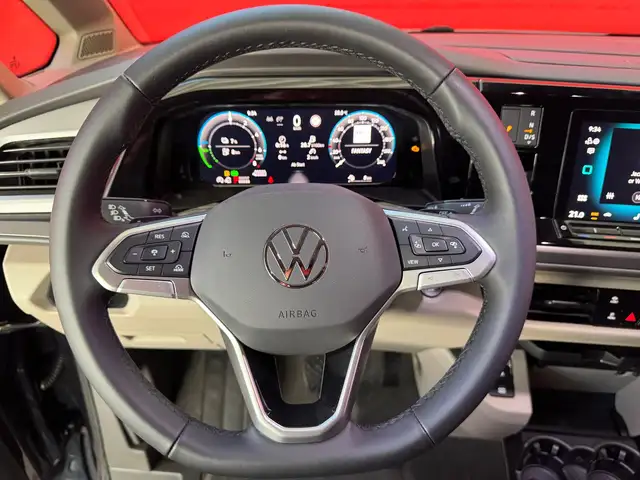 Volkswagen T7 Multivan VW T7 Multivan Business ÜH eHybrid 180 kW 4M Ansicht 14